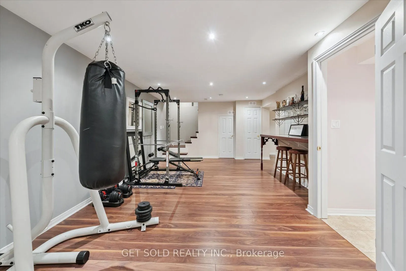77 Simcoe Road