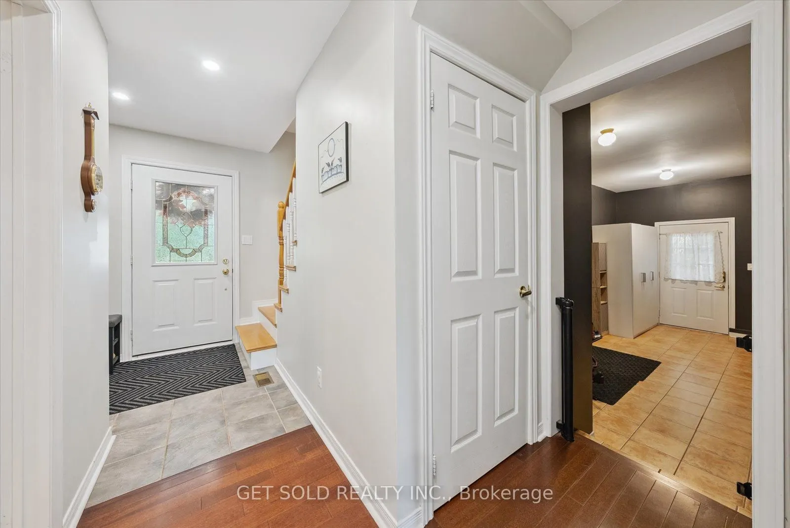 77 Simcoe Road