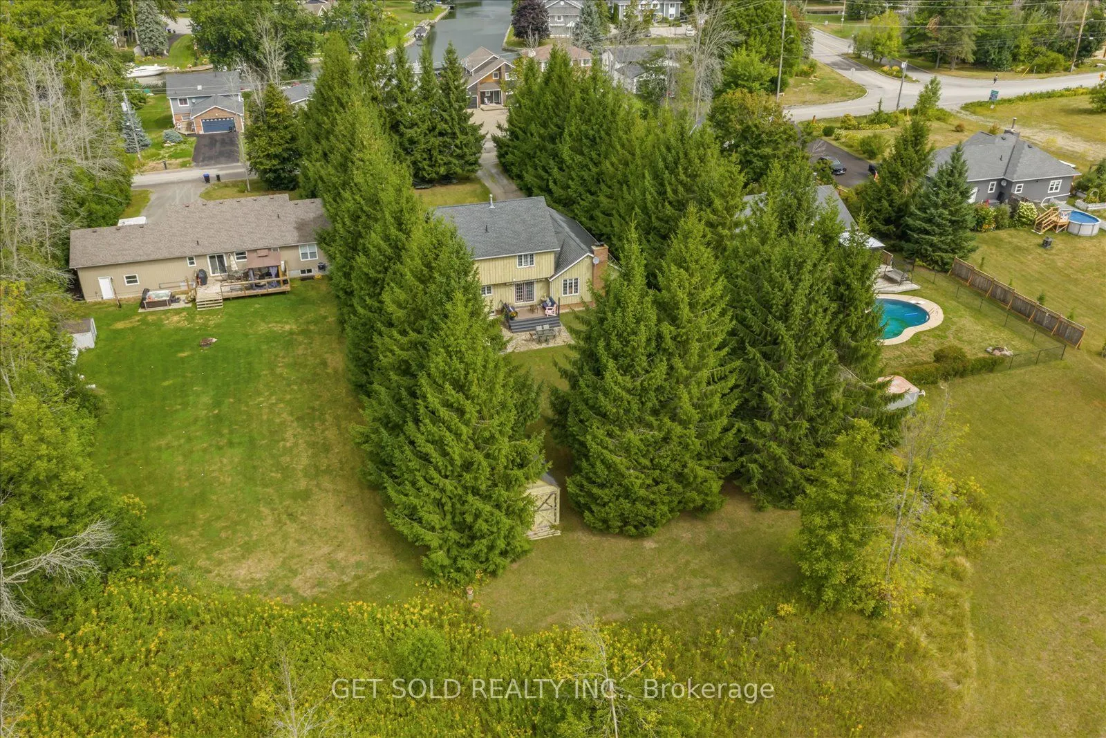 77 Simcoe Road