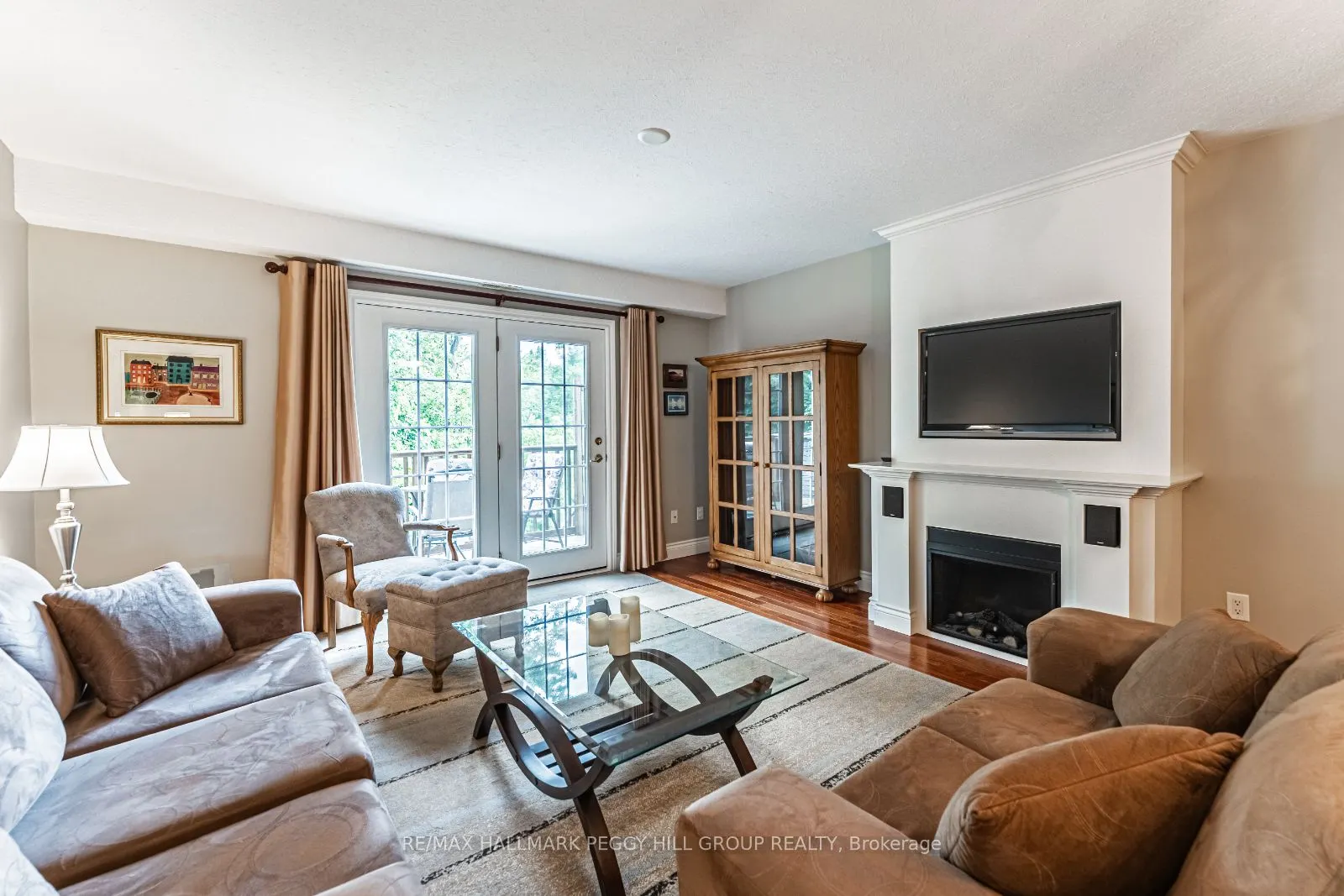 222 Steel Street, #7