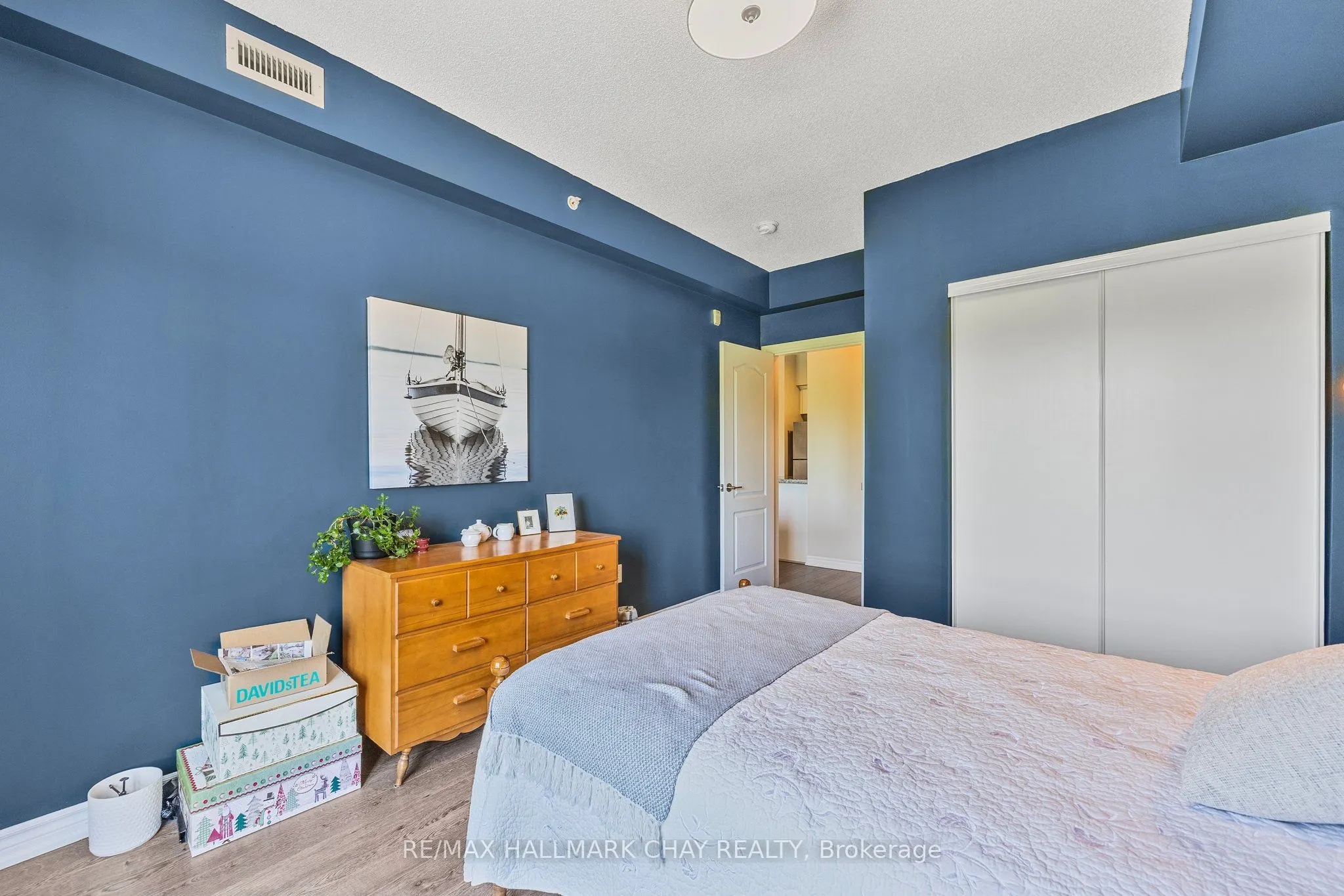 40 Ferndale Drive S, #407