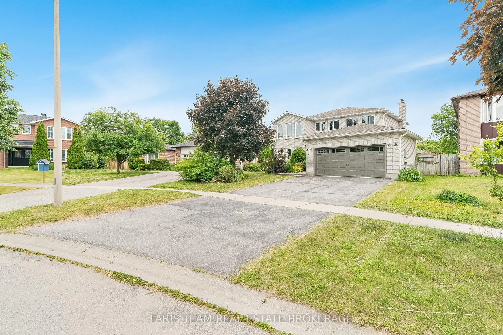 17 Radenhurst Crescent