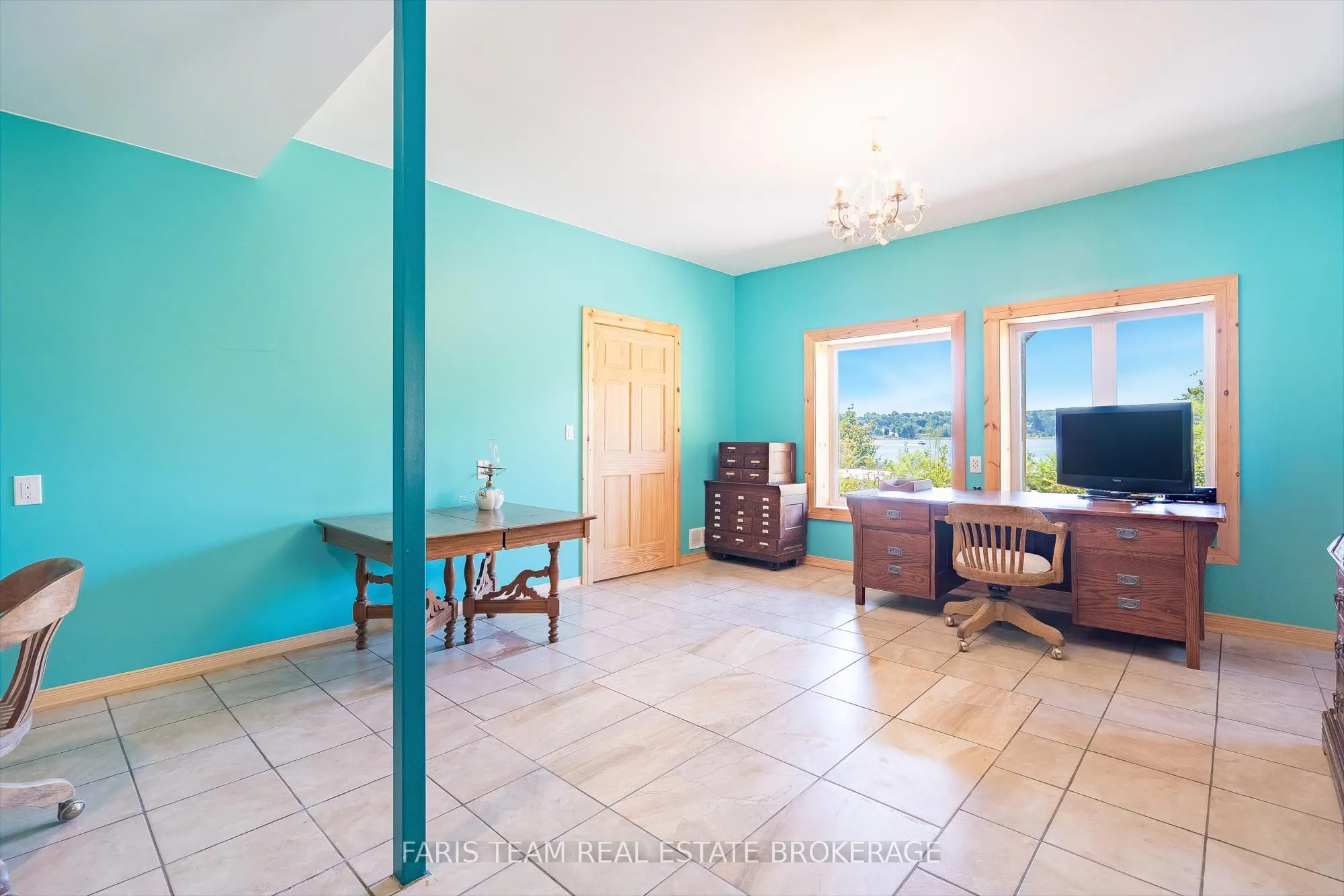 243 Champlain Road