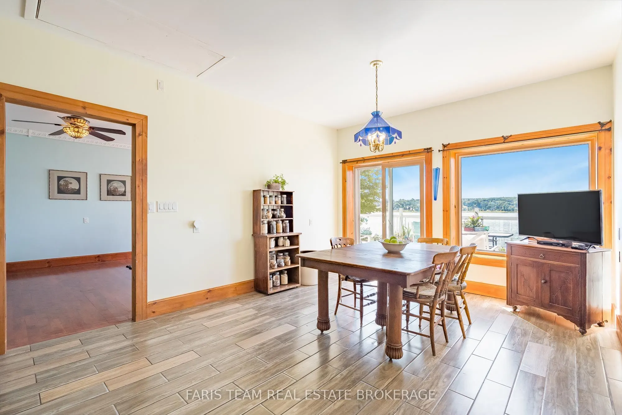 243 Champlain Road