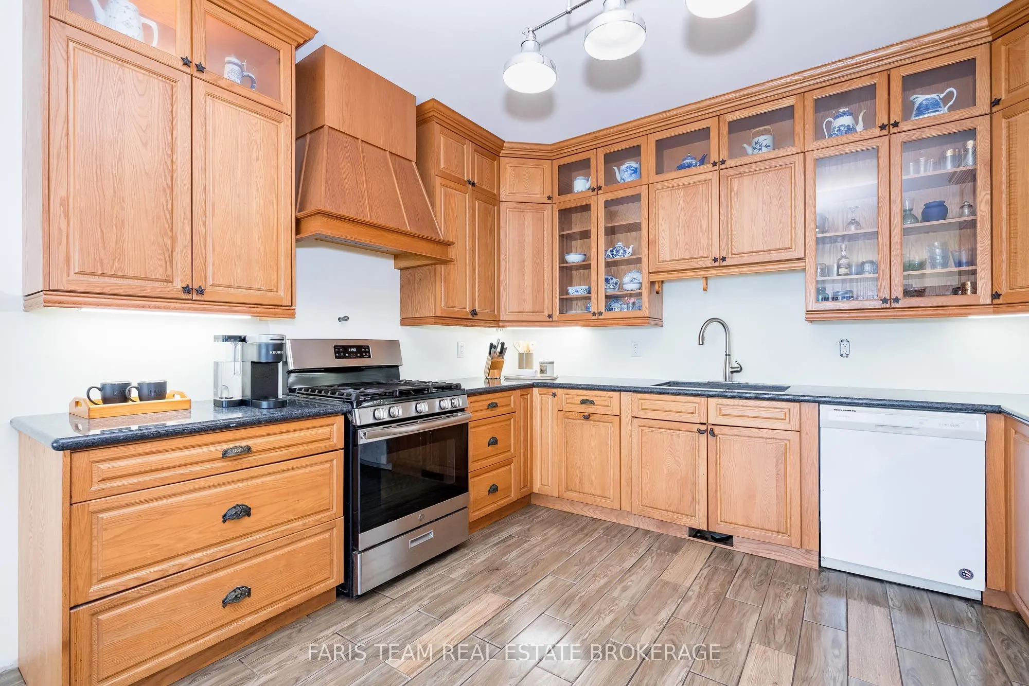 243 Champlain Road