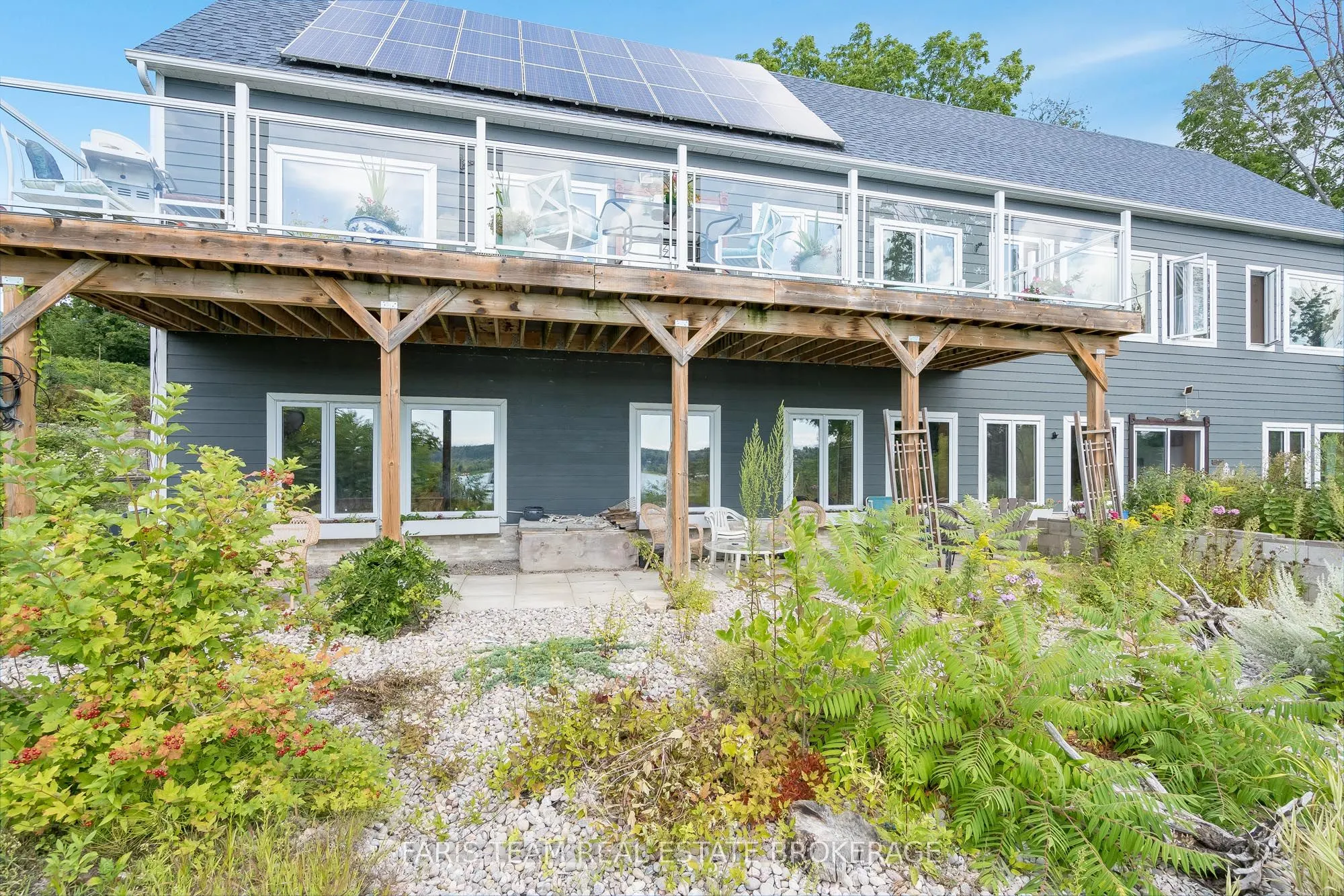243 Champlain Road