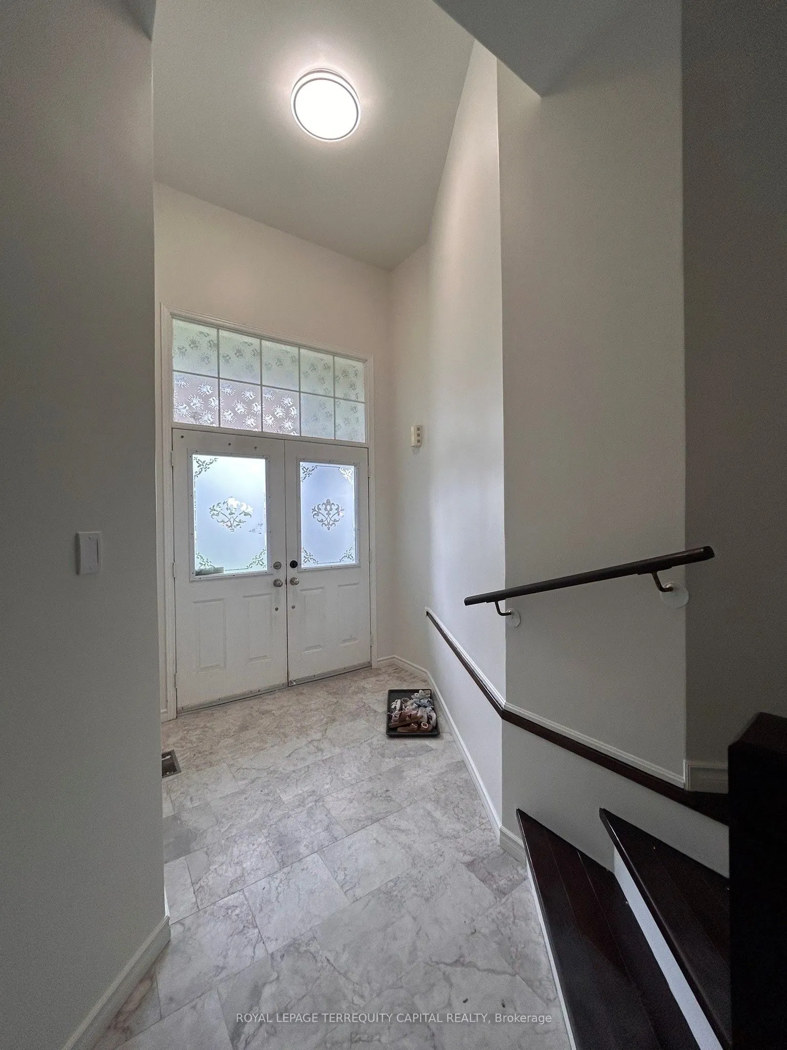 35 Meyer Avenue, #Lower