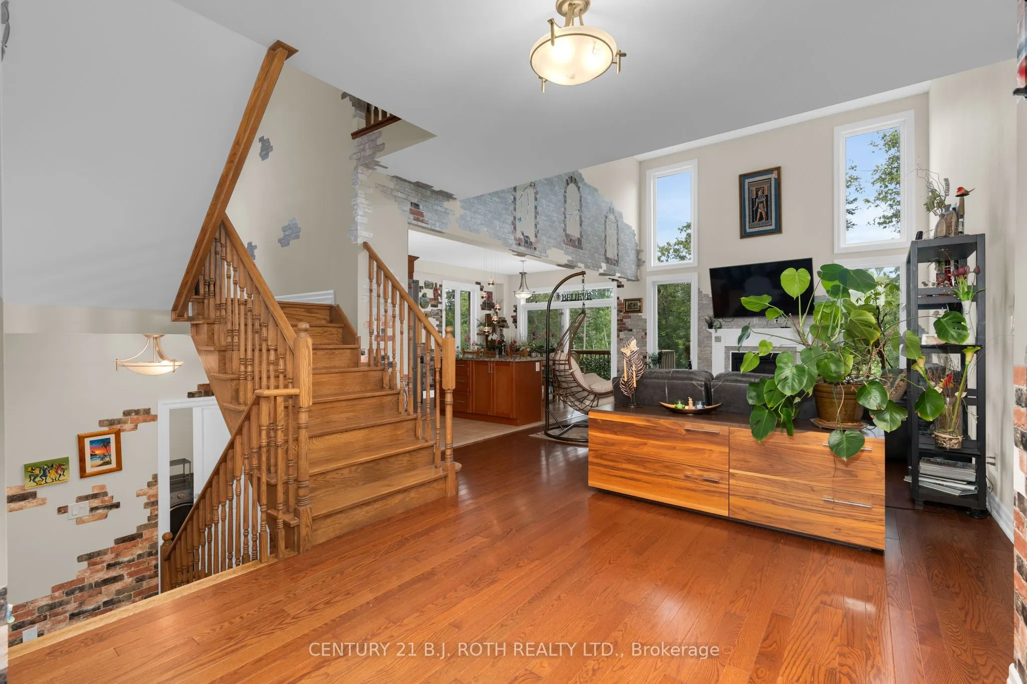 107 Allegra Drive