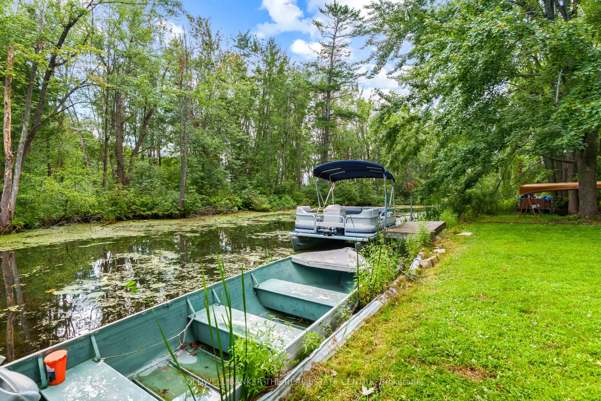 2656 Westshore Crescent
