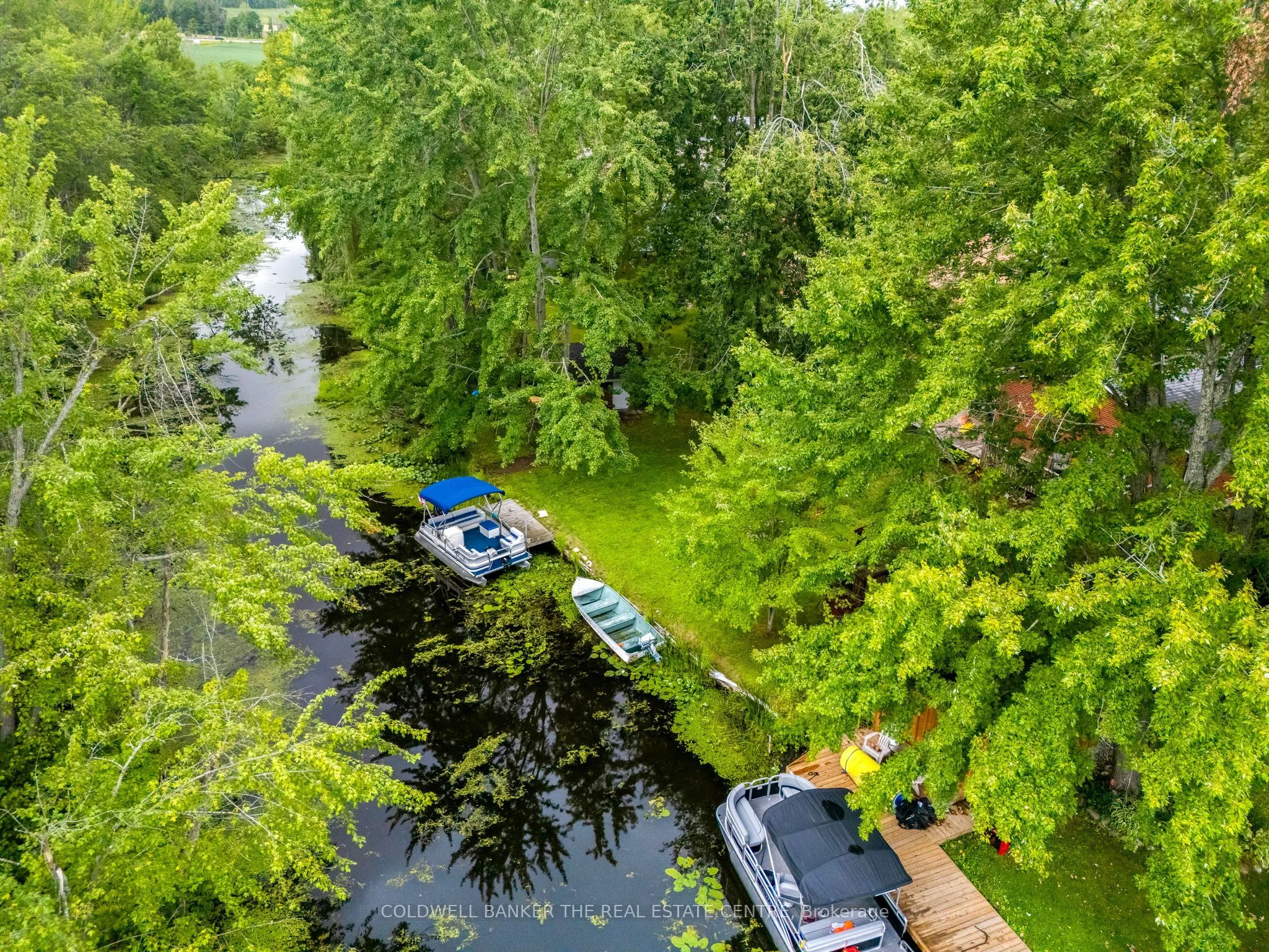 2656 Westshore Crescent