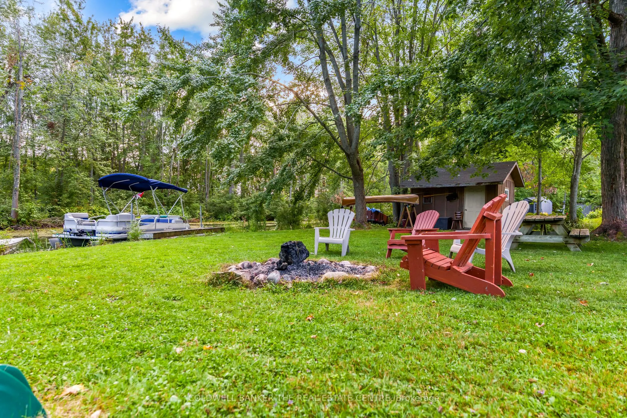 2656 Westshore Crescent