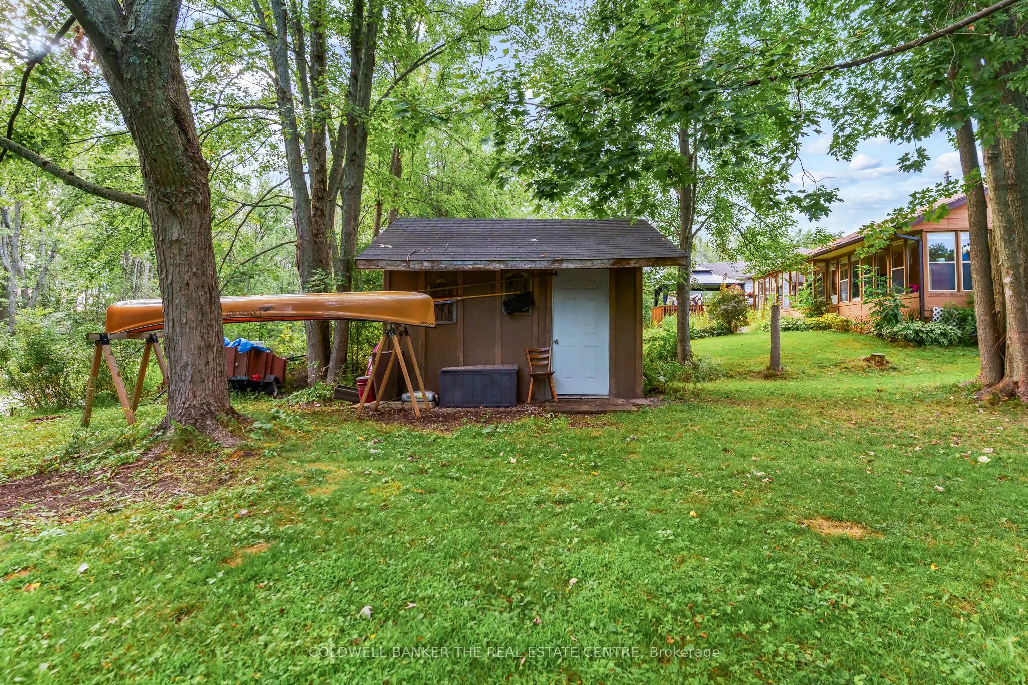 2656 Westshore Crescent