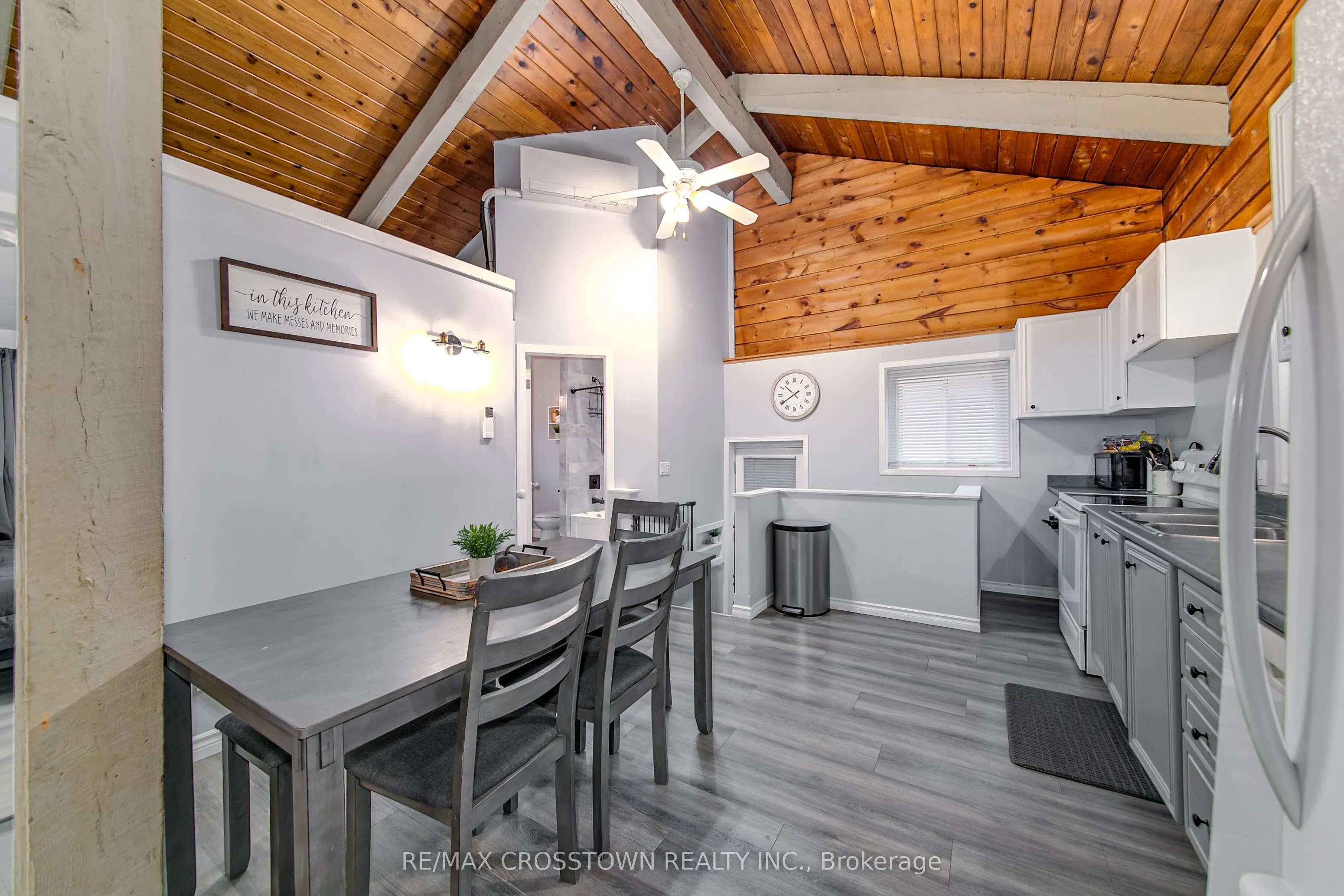 70 Knox Road W