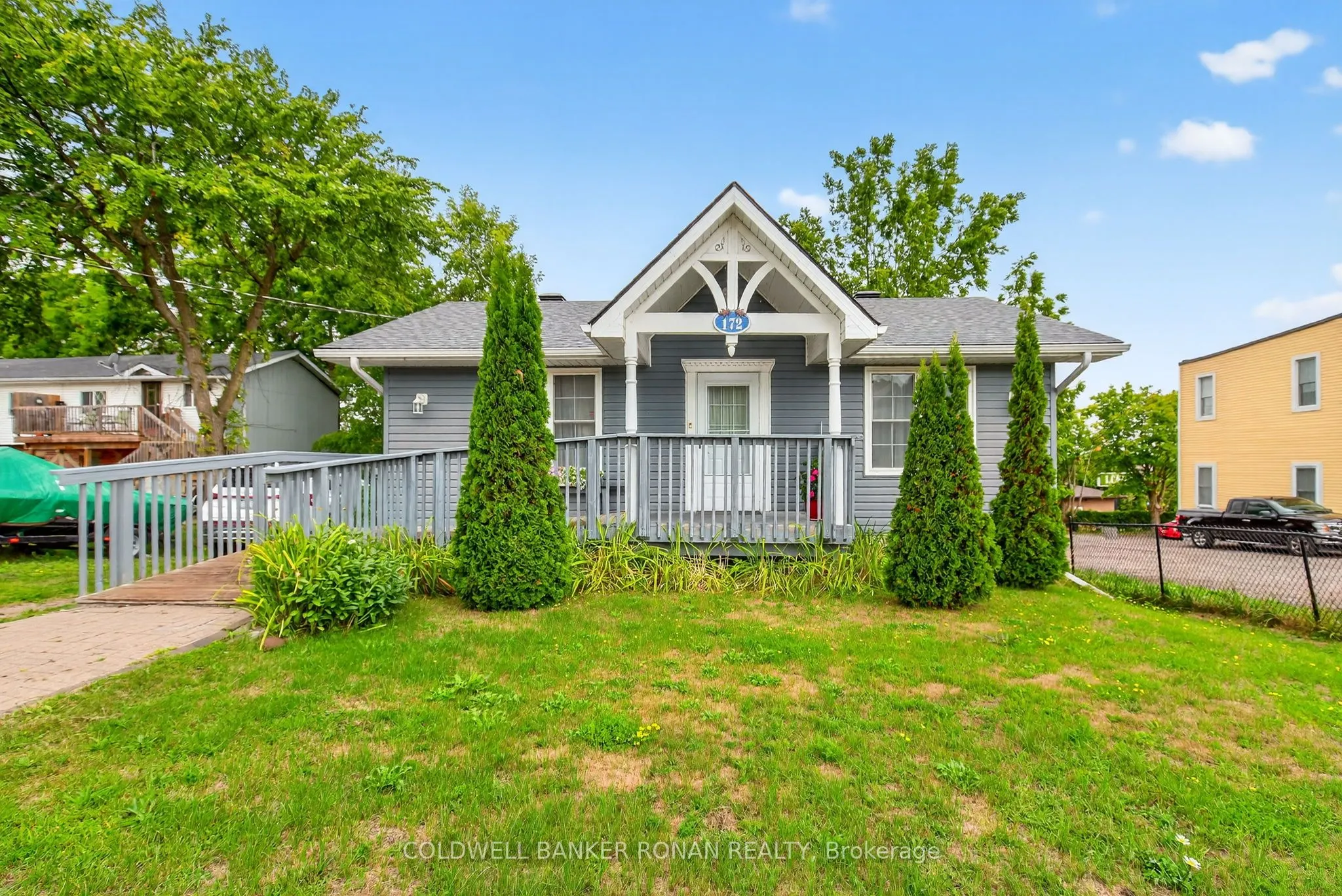 172 William Street W