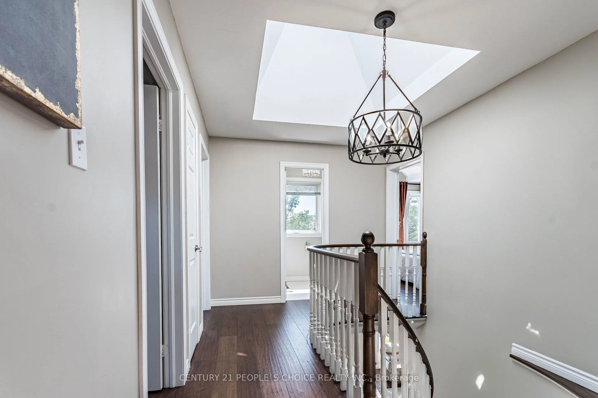414 Cundles Road W