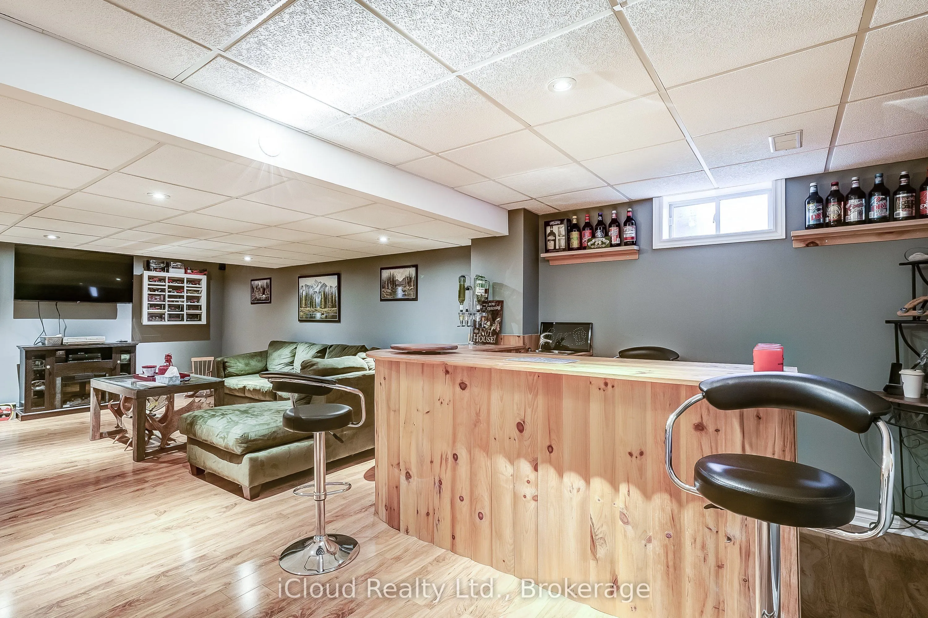 9 Timothy Lane S