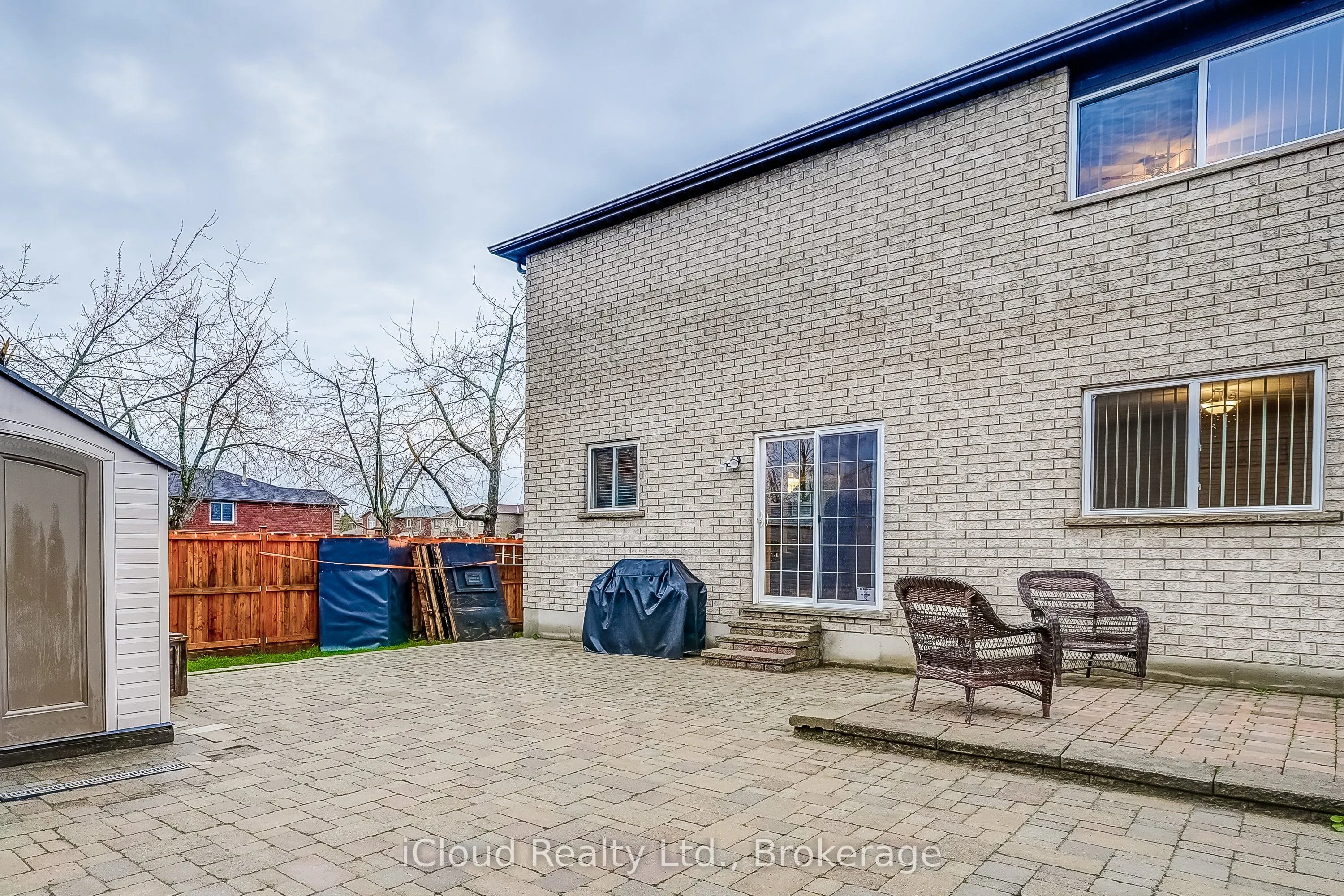 9 Timothy Lane S