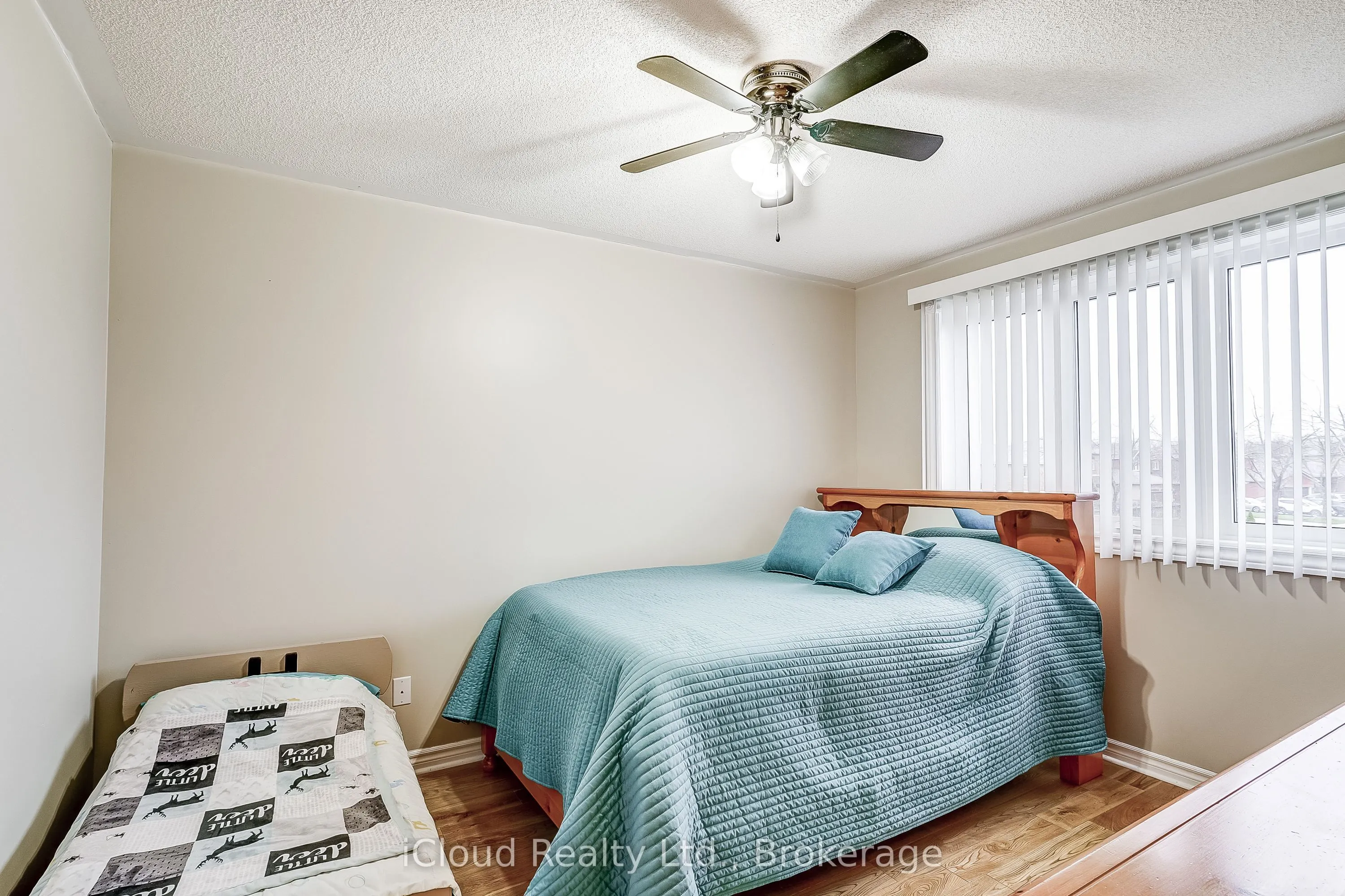9 Timothy Lane S
