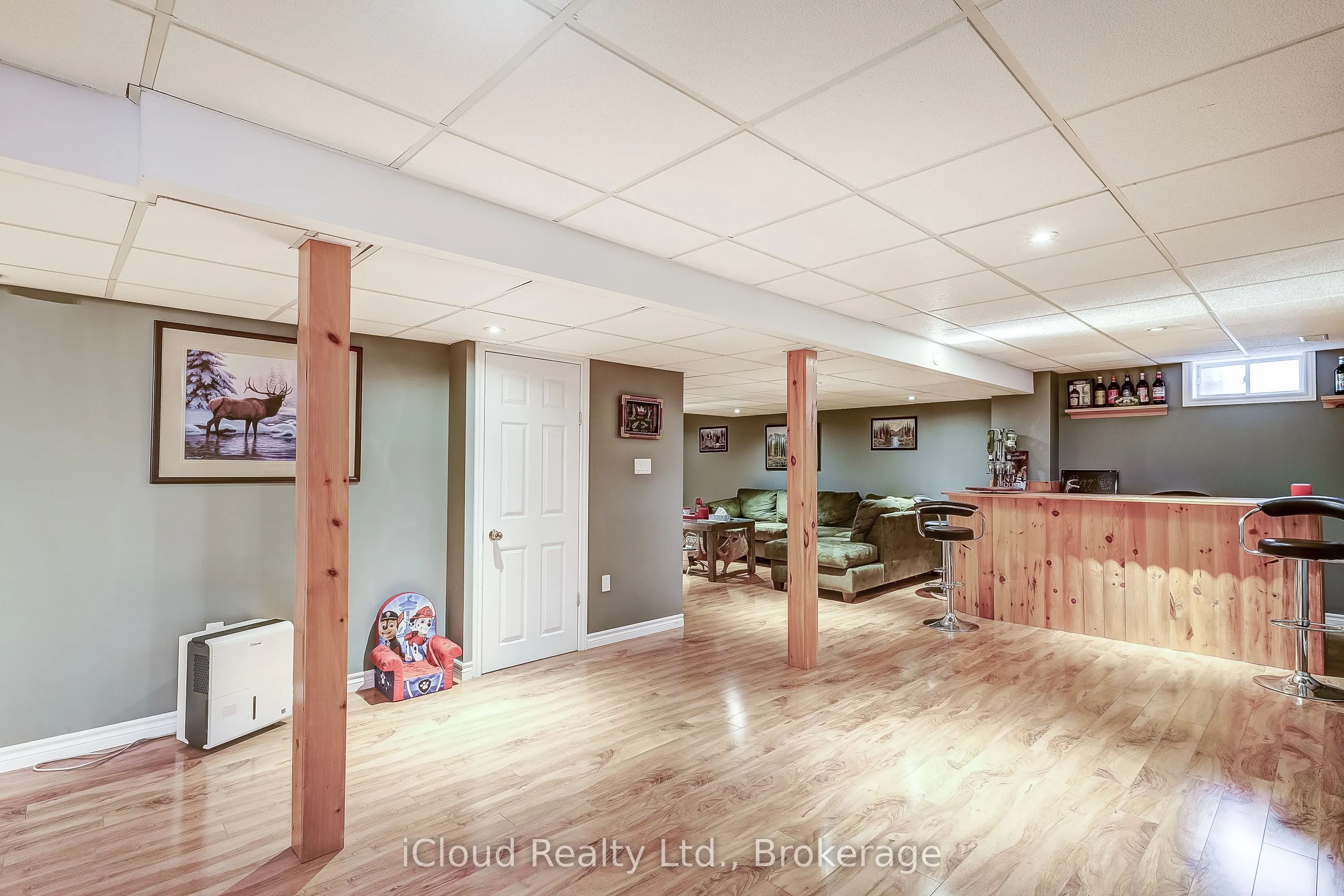 9 Timothy Lane S