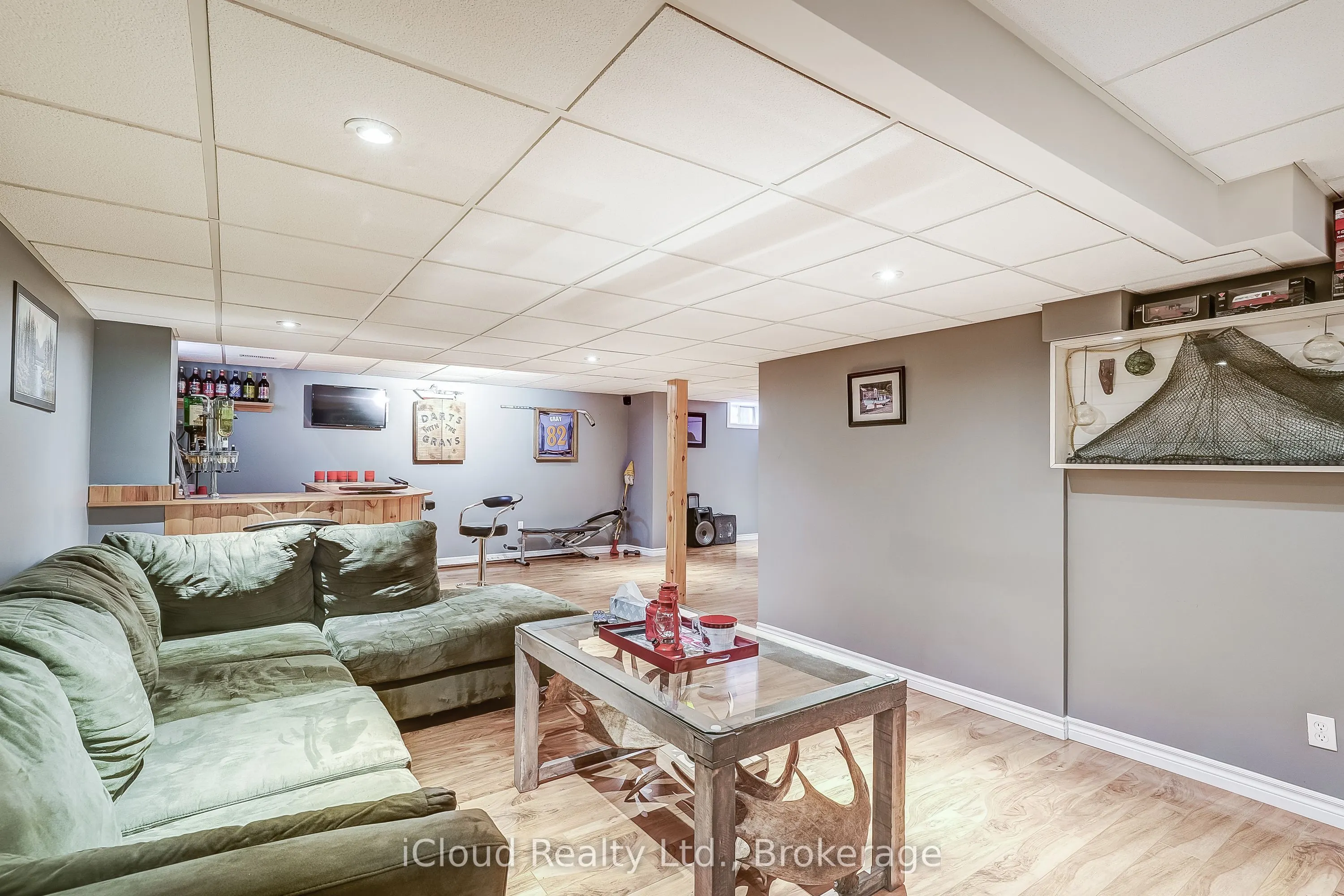 9 Timothy Lane S