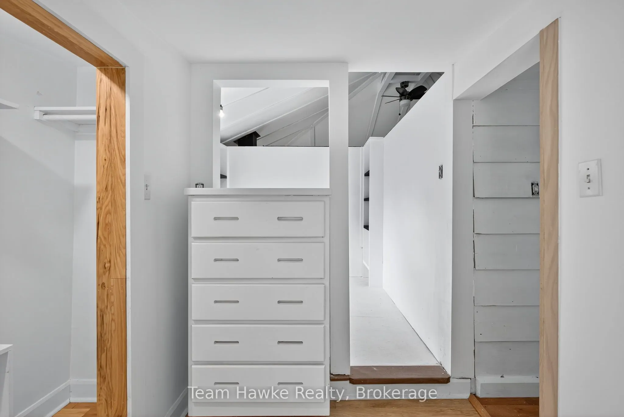 27 Earldom Boulevard