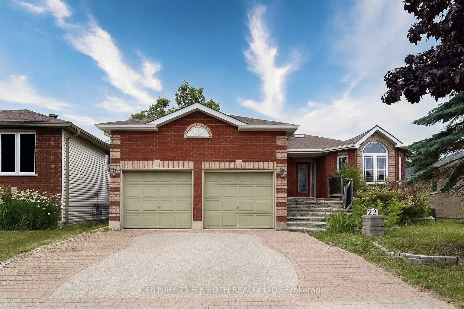 22 Mapleton Avenue, #Upper