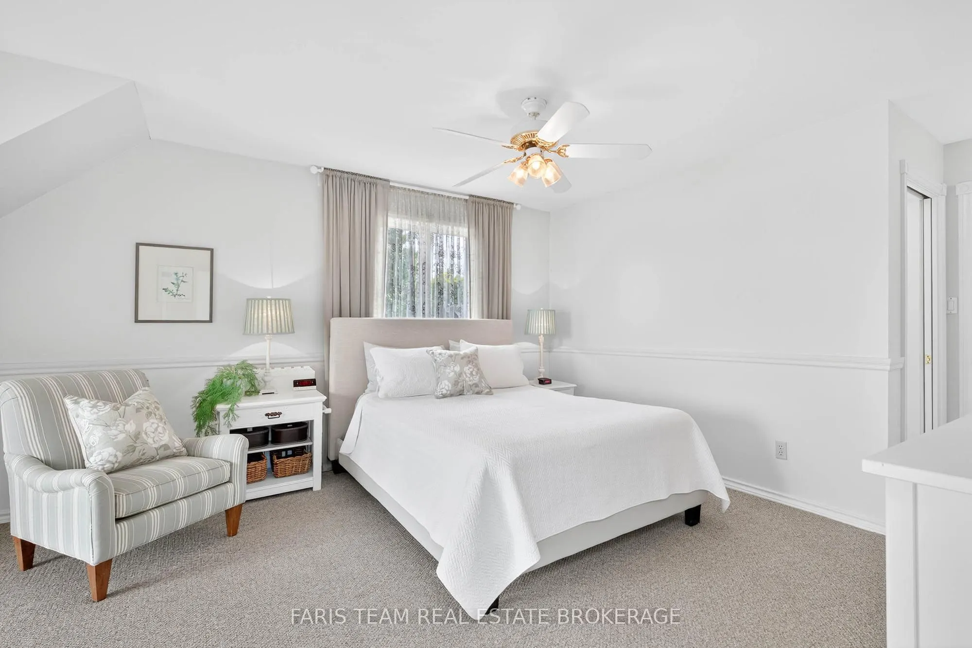 238 Robins Point Road