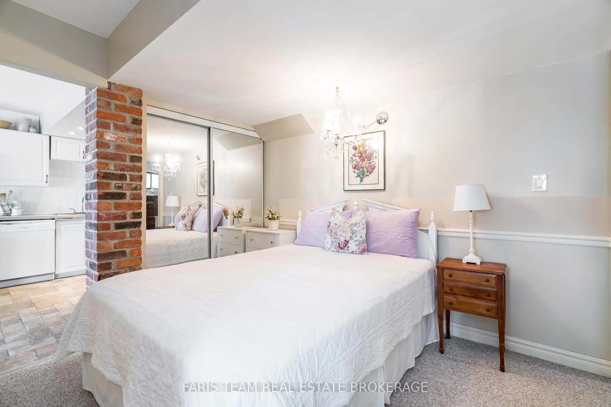 238 Robins Point Road