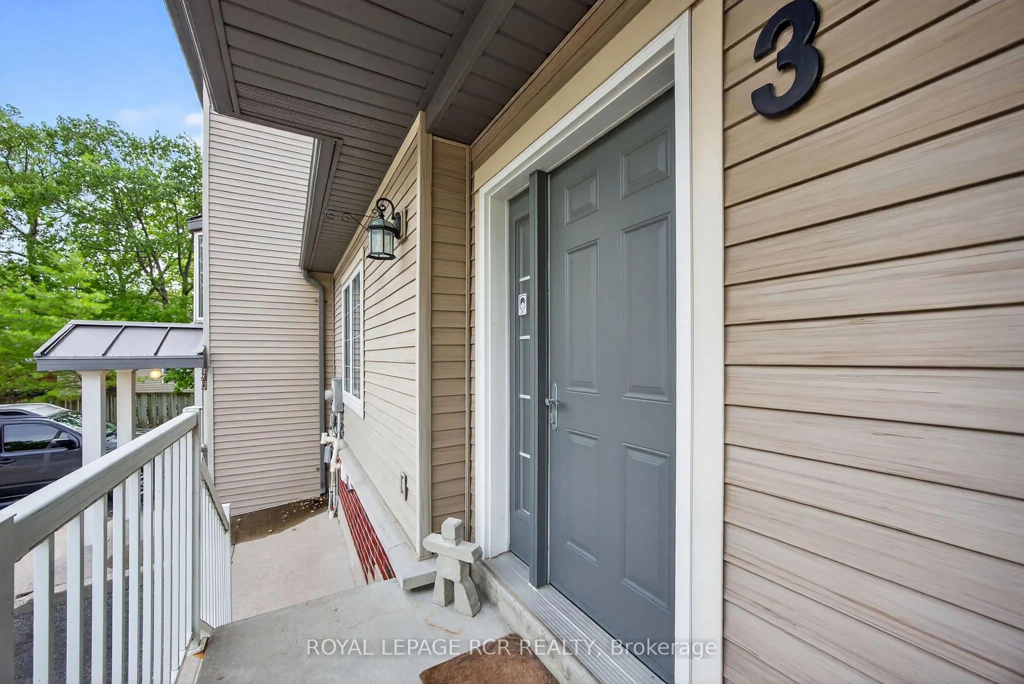 64 River Road E, #3