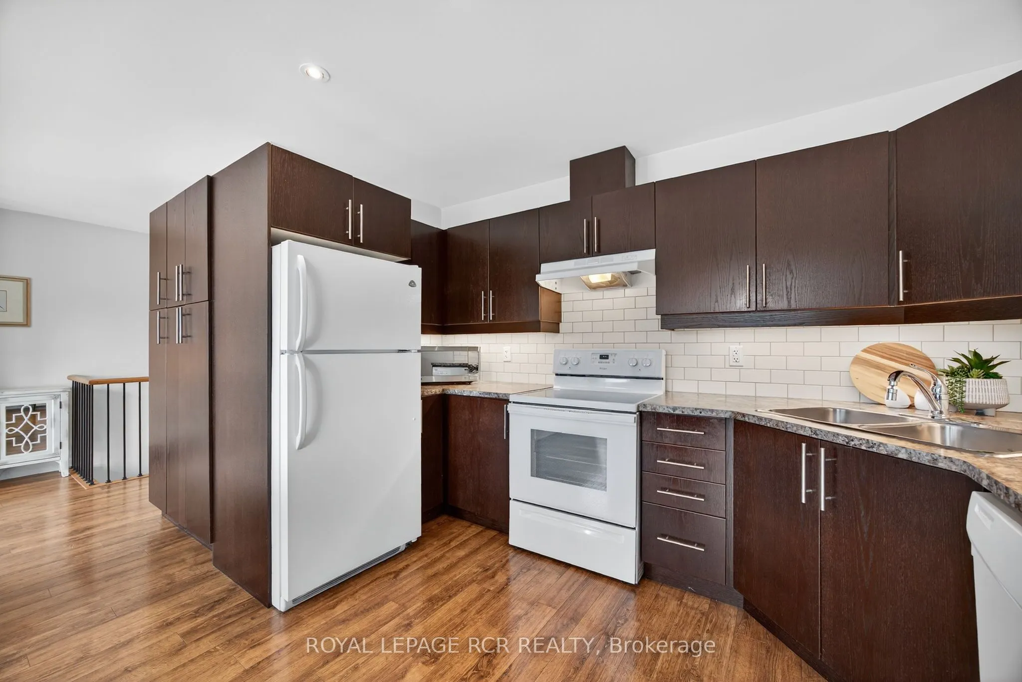 64 River Road E, #3