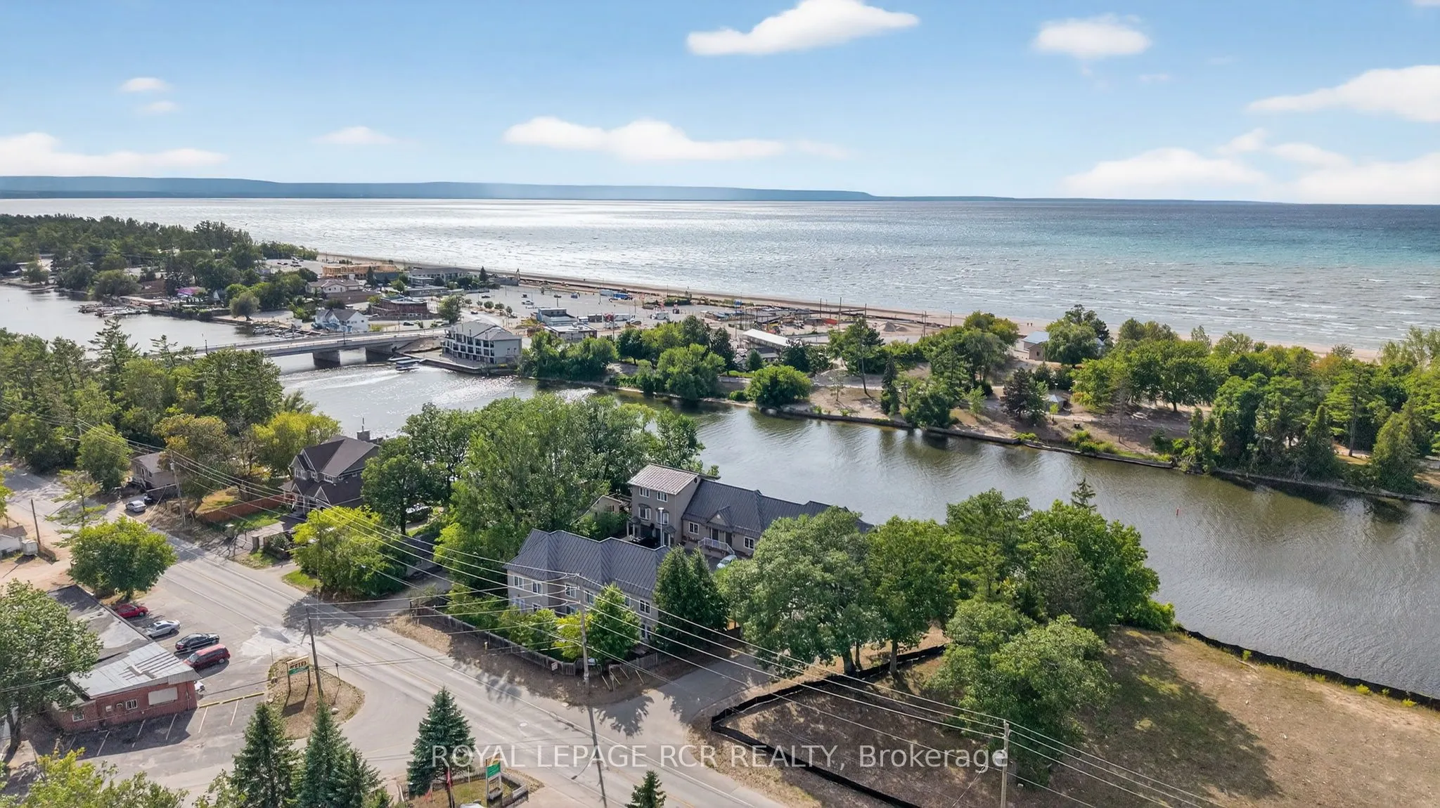 64 River Road E, #3