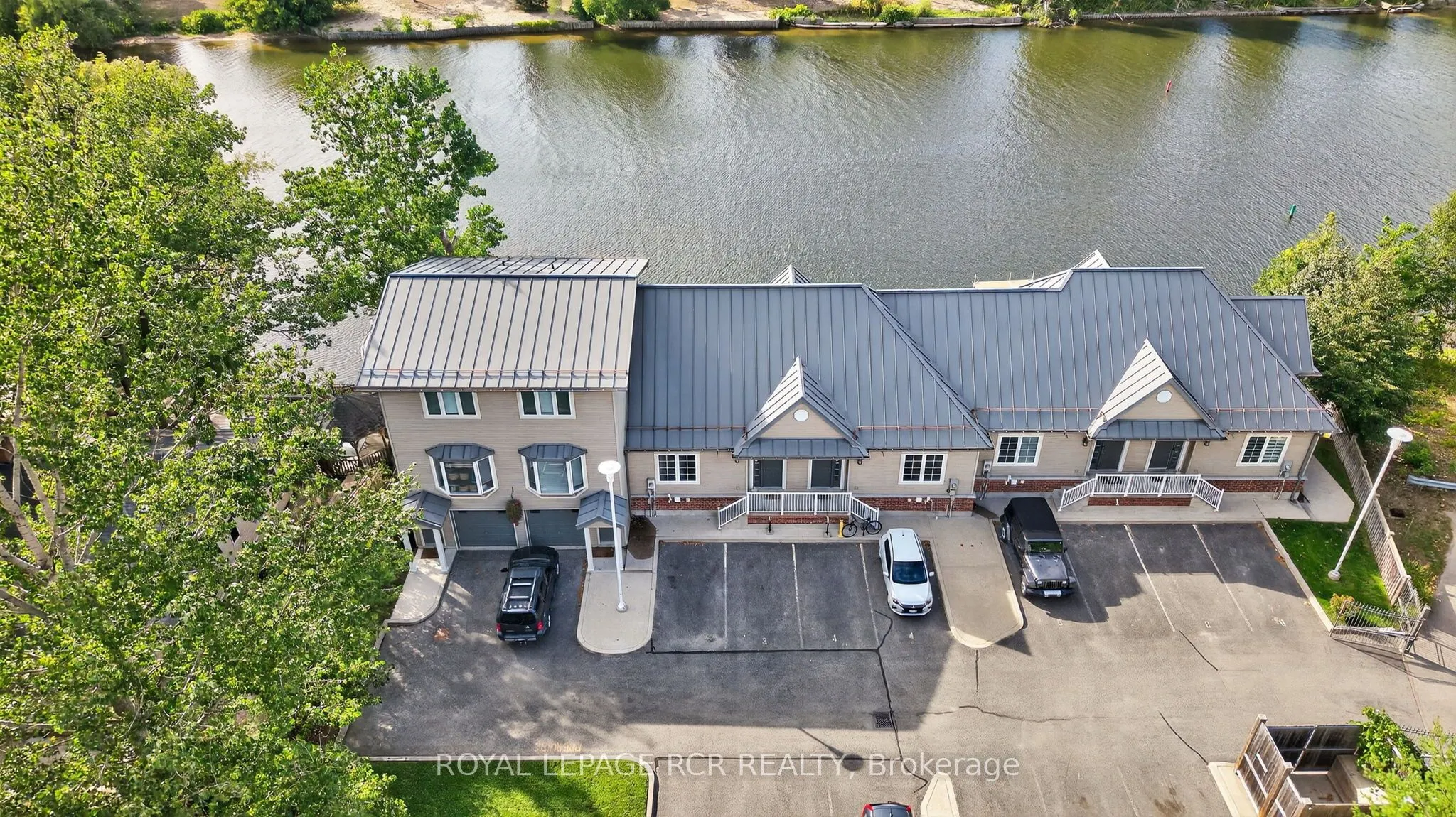 64 River Road E, #3