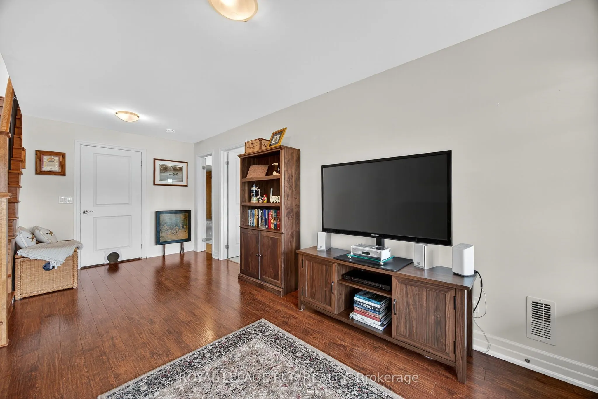 64 River Road E, #3