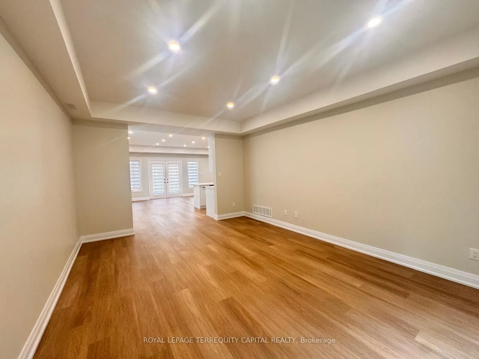 344 Edgehill Drive, #Upper