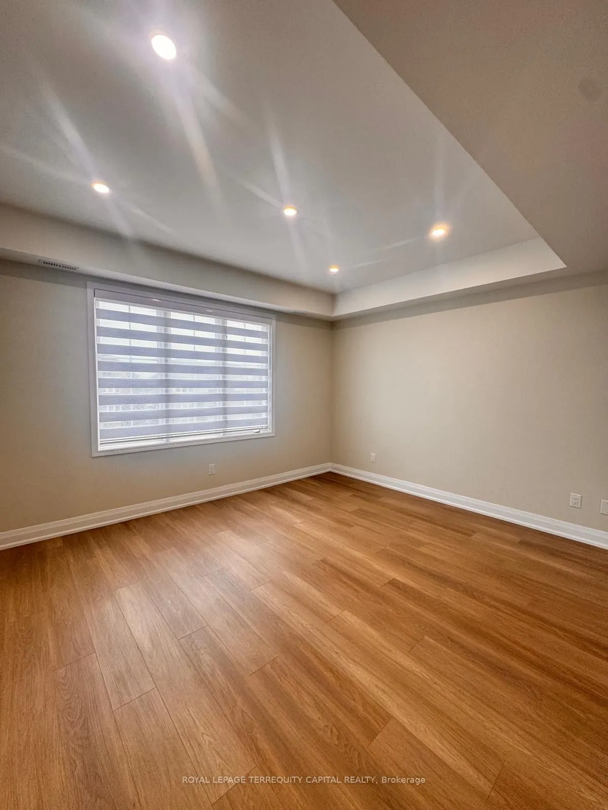 344 Edgehill Drive, #Upper