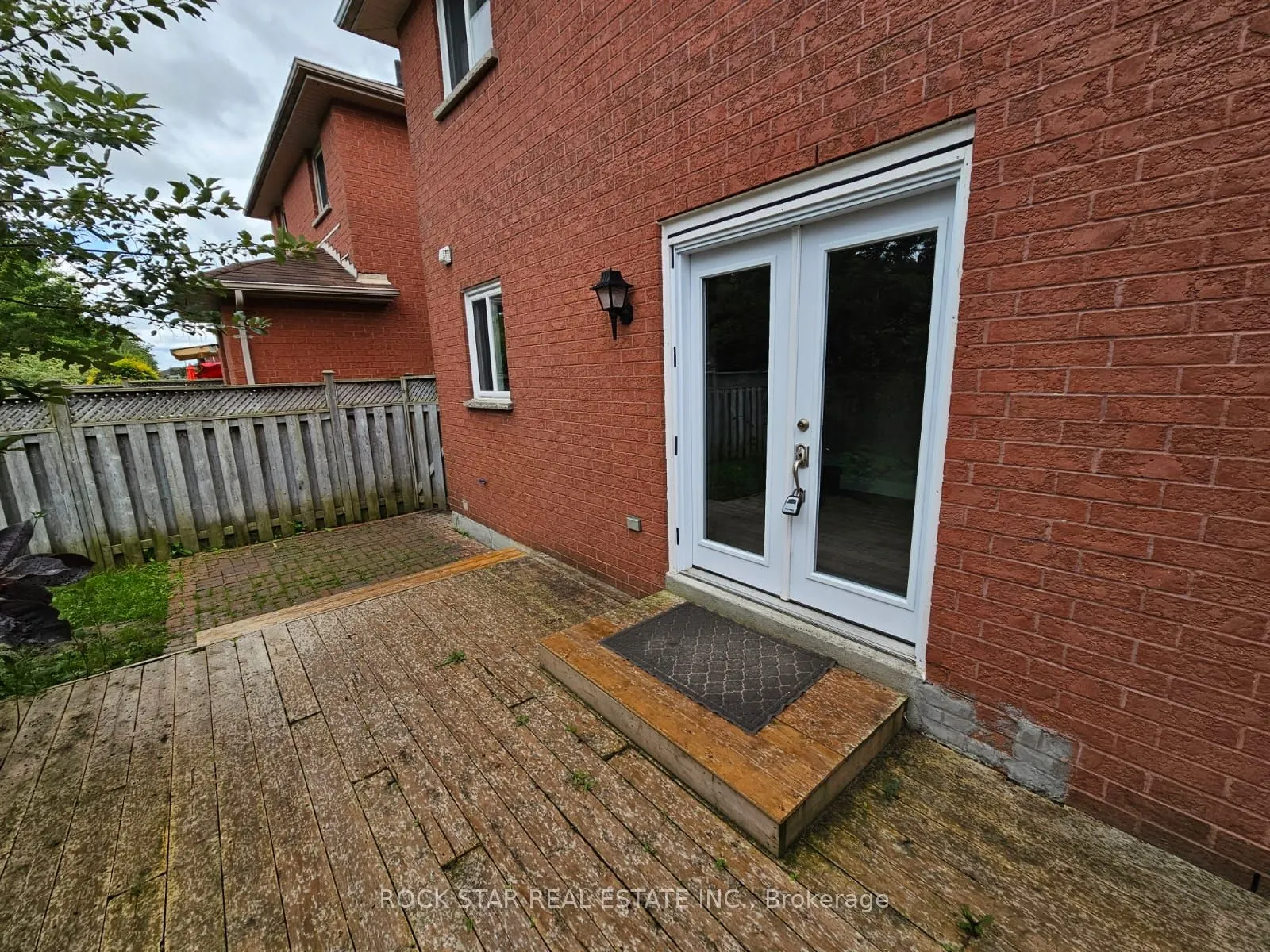 46 Laidlaw Drive, #2