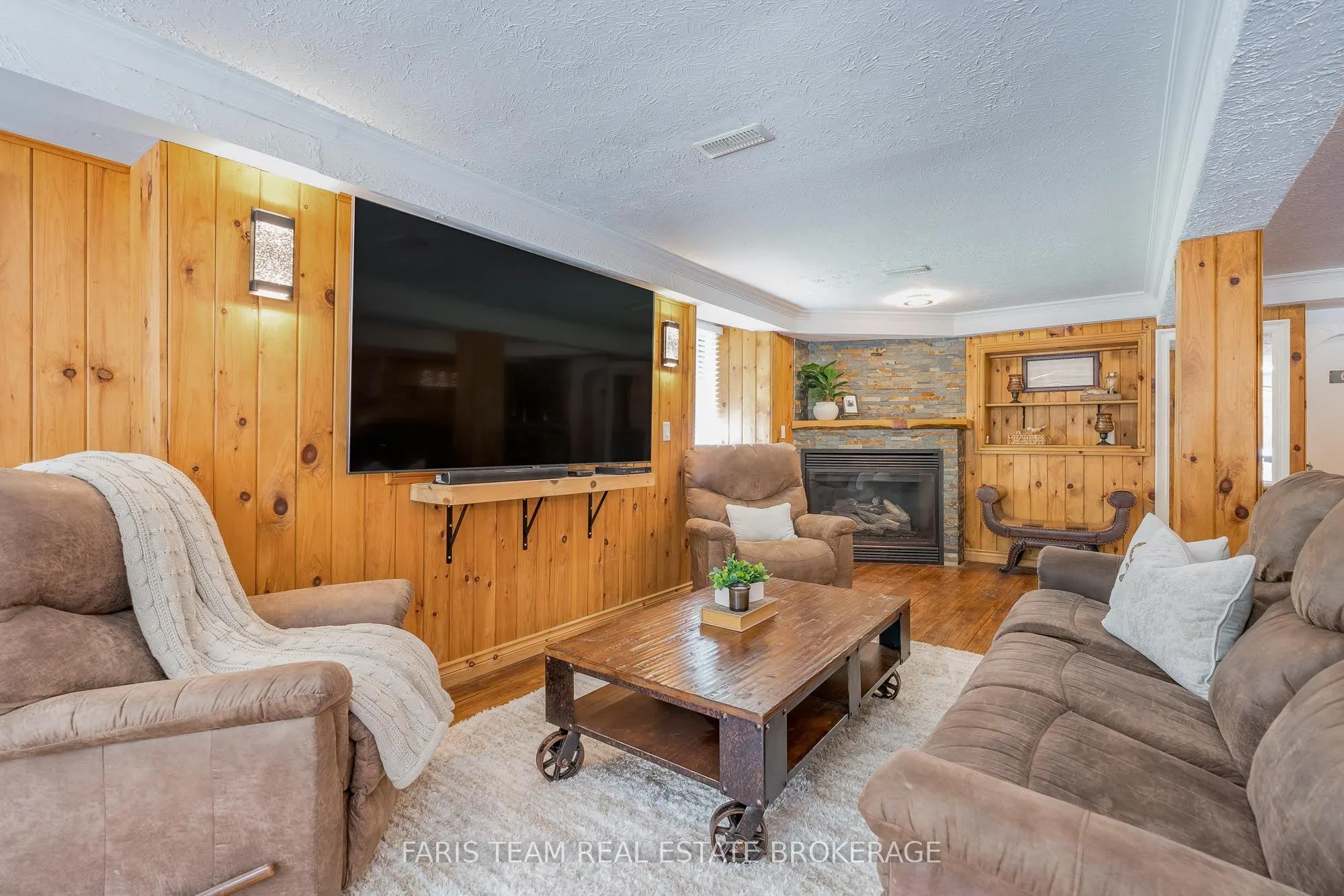 2988 Fesserton Side Road