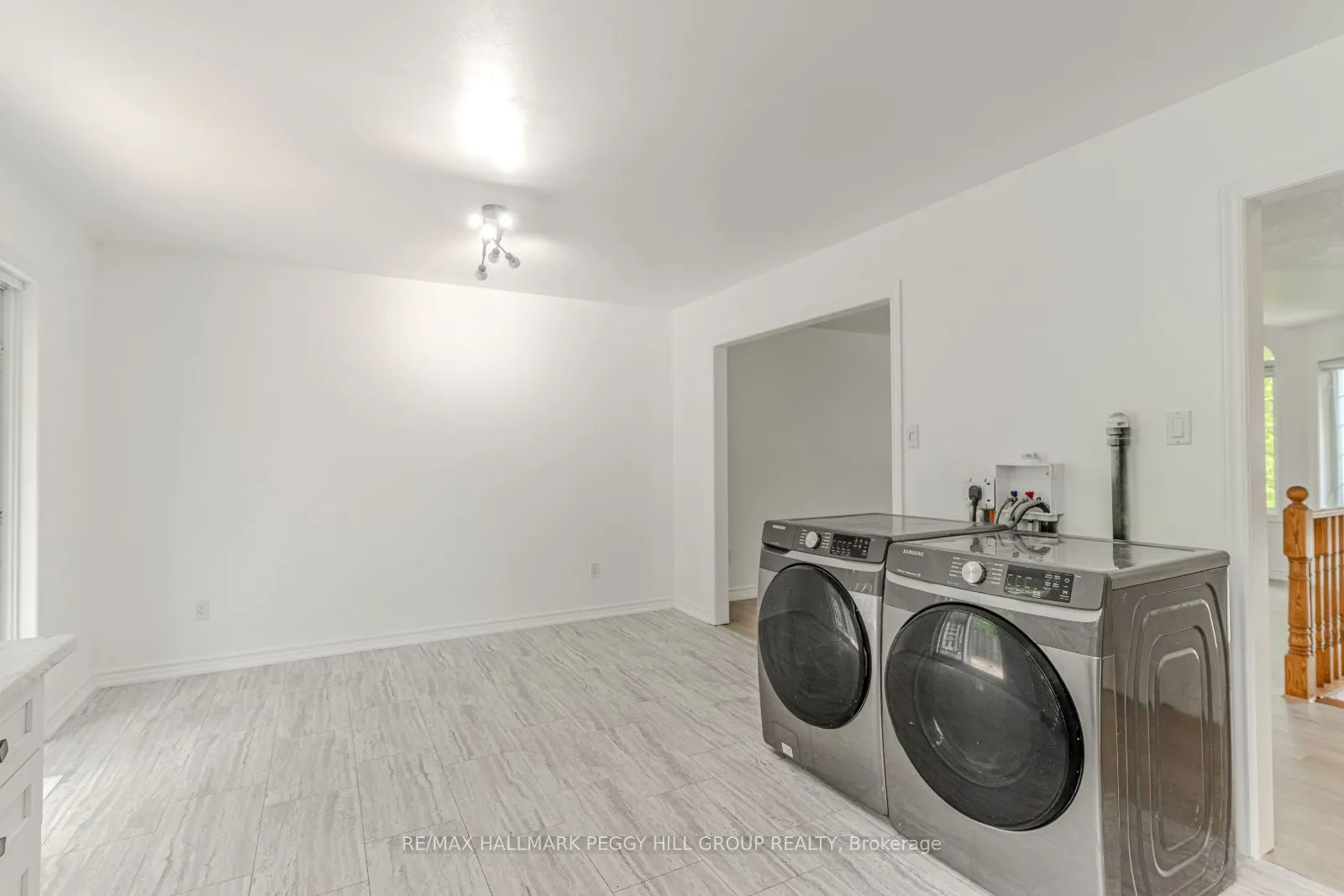 32 54th Street S, #Upper