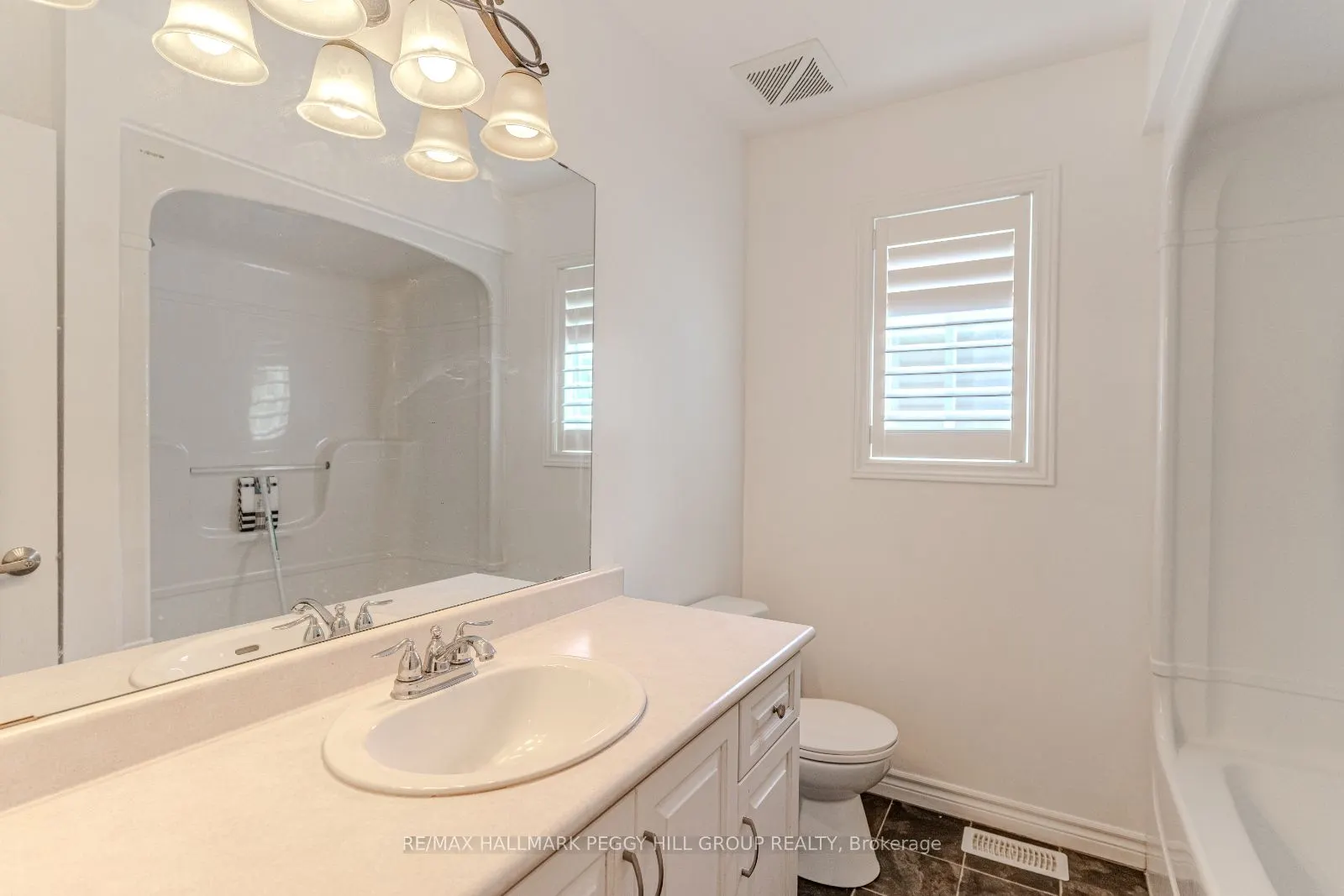 32 54th Street S, #Upper