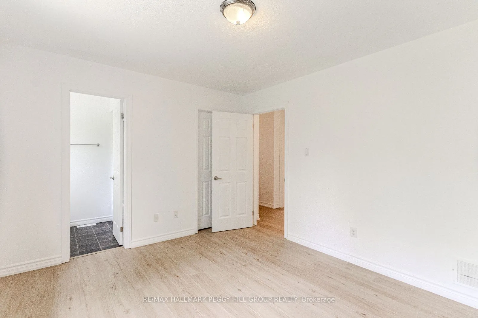 32 54th Street S, #Upper