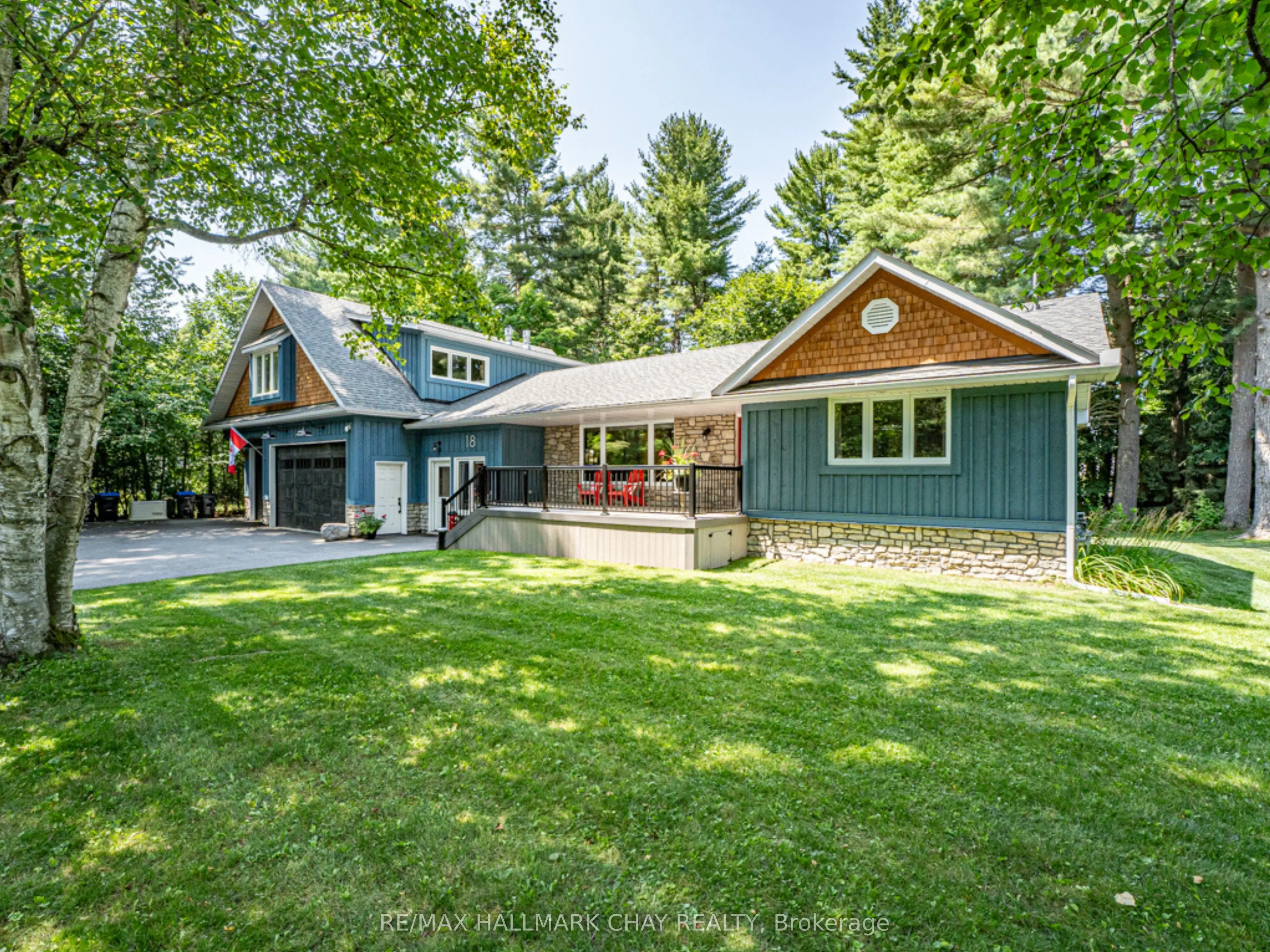18 Lawrence Avenue