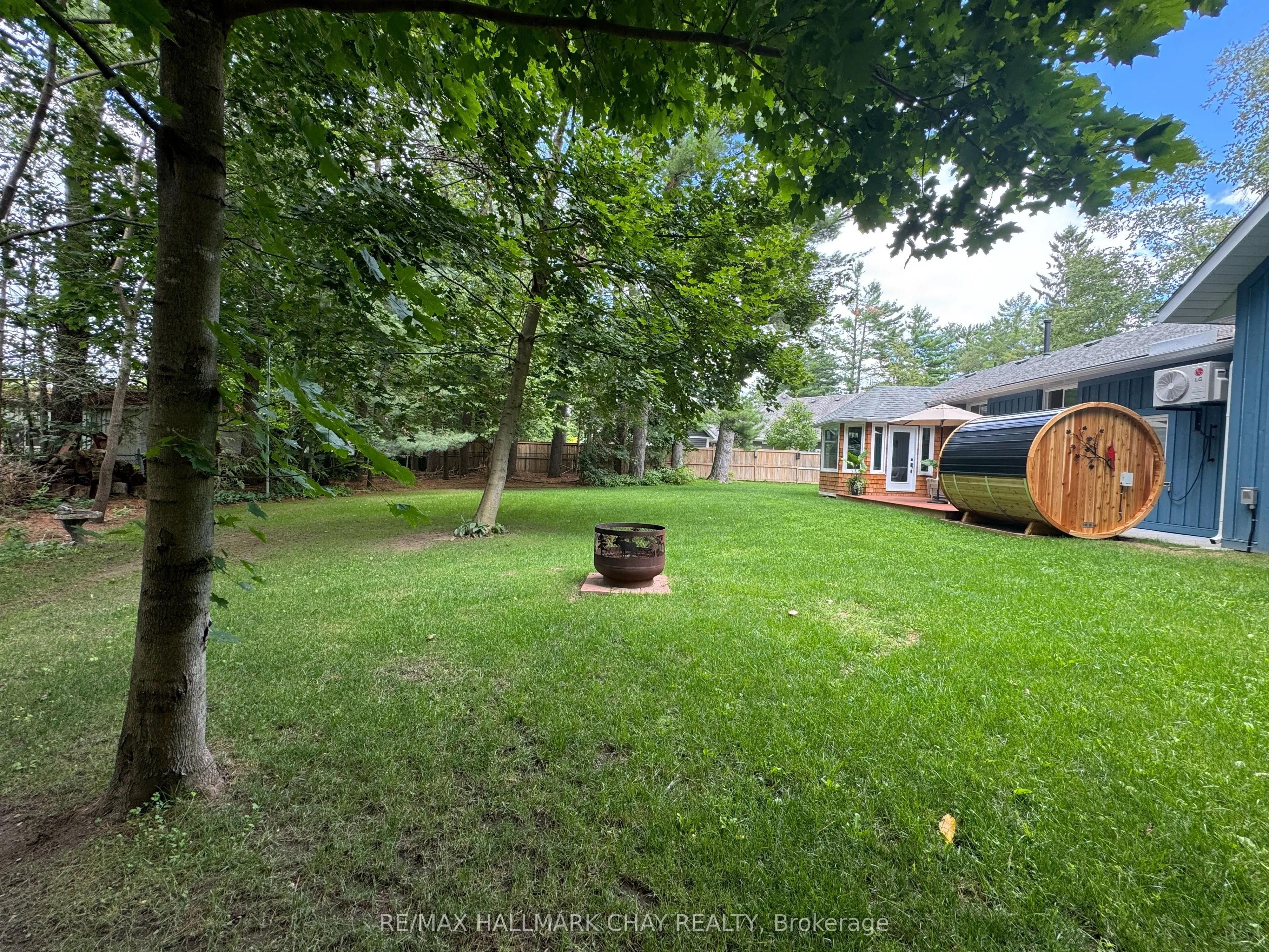 18 Lawrence Avenue