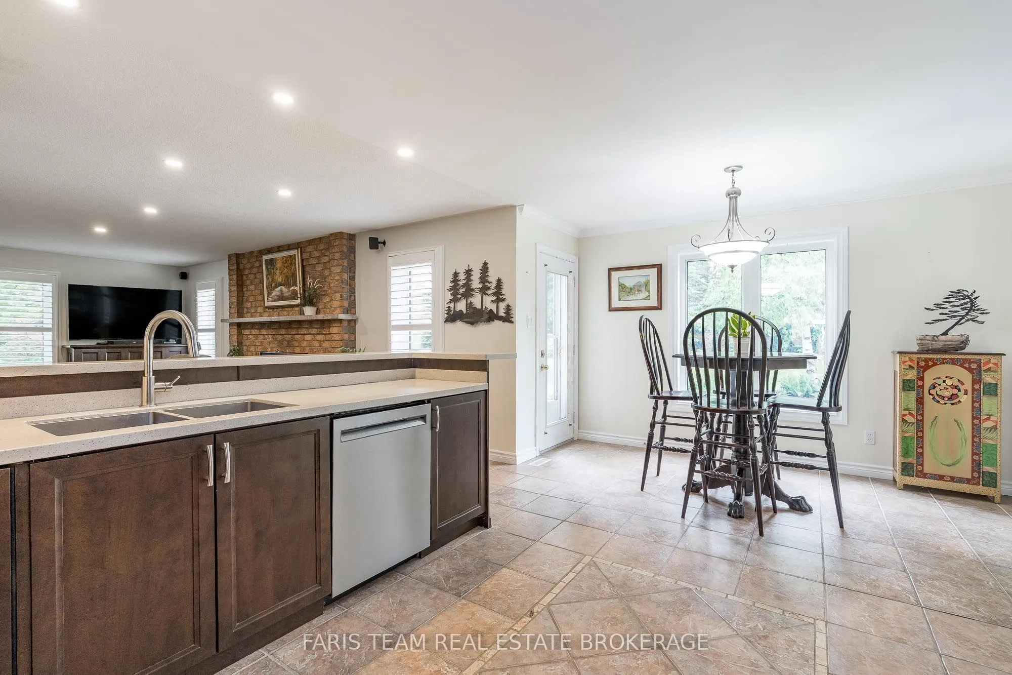 33 Willow Landing Road