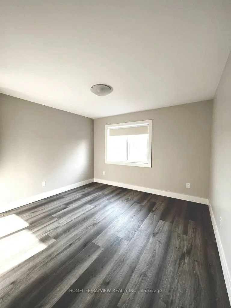 162 Penetanguishene Road, #Main & 2nd