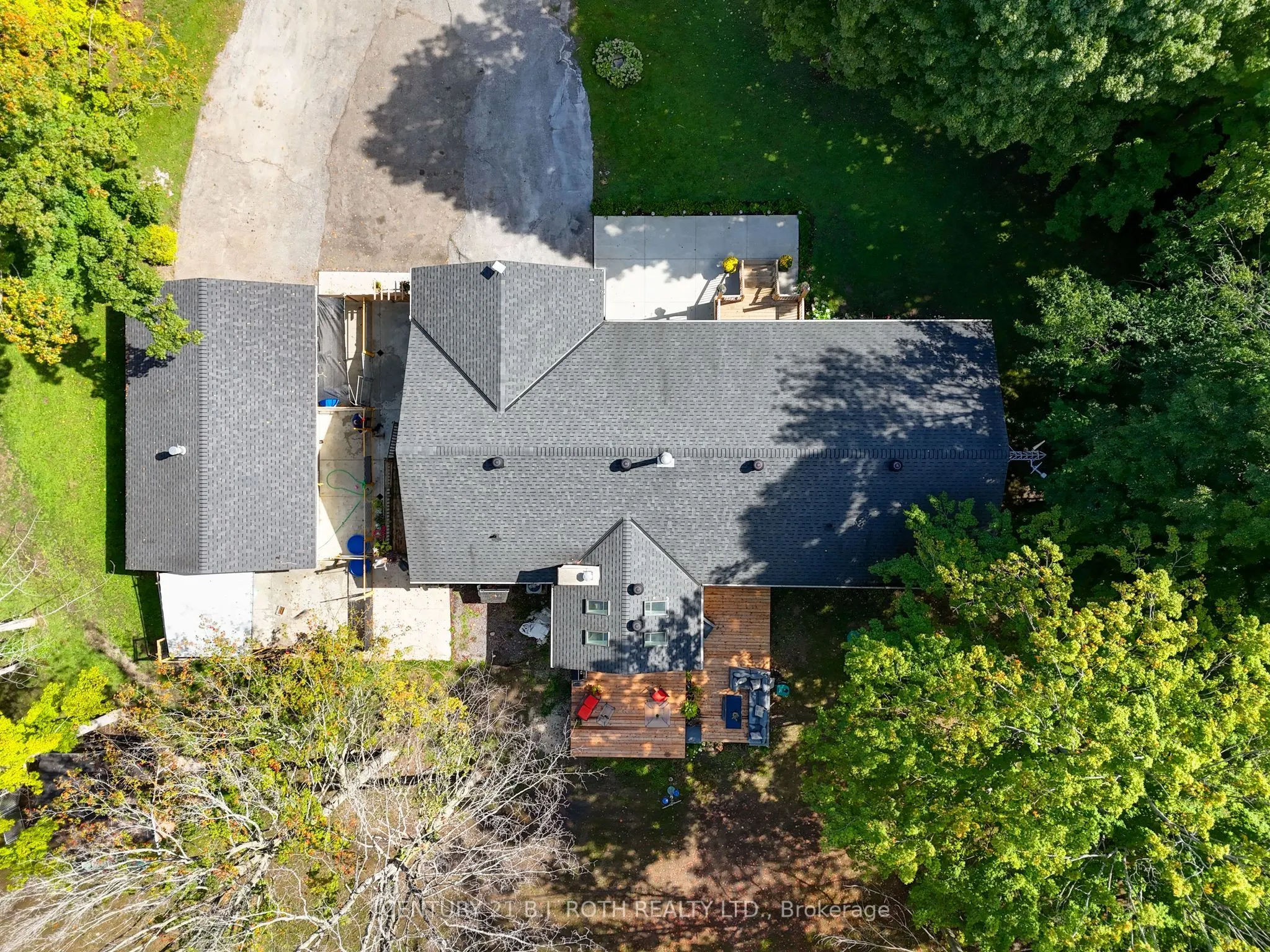1250 County Road 6 Road S