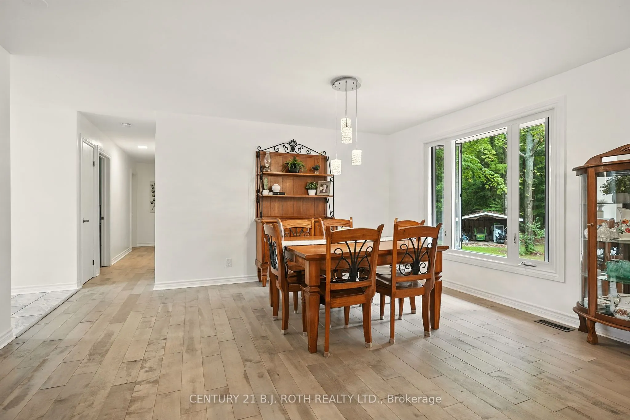 1250 County Road 6 Road S