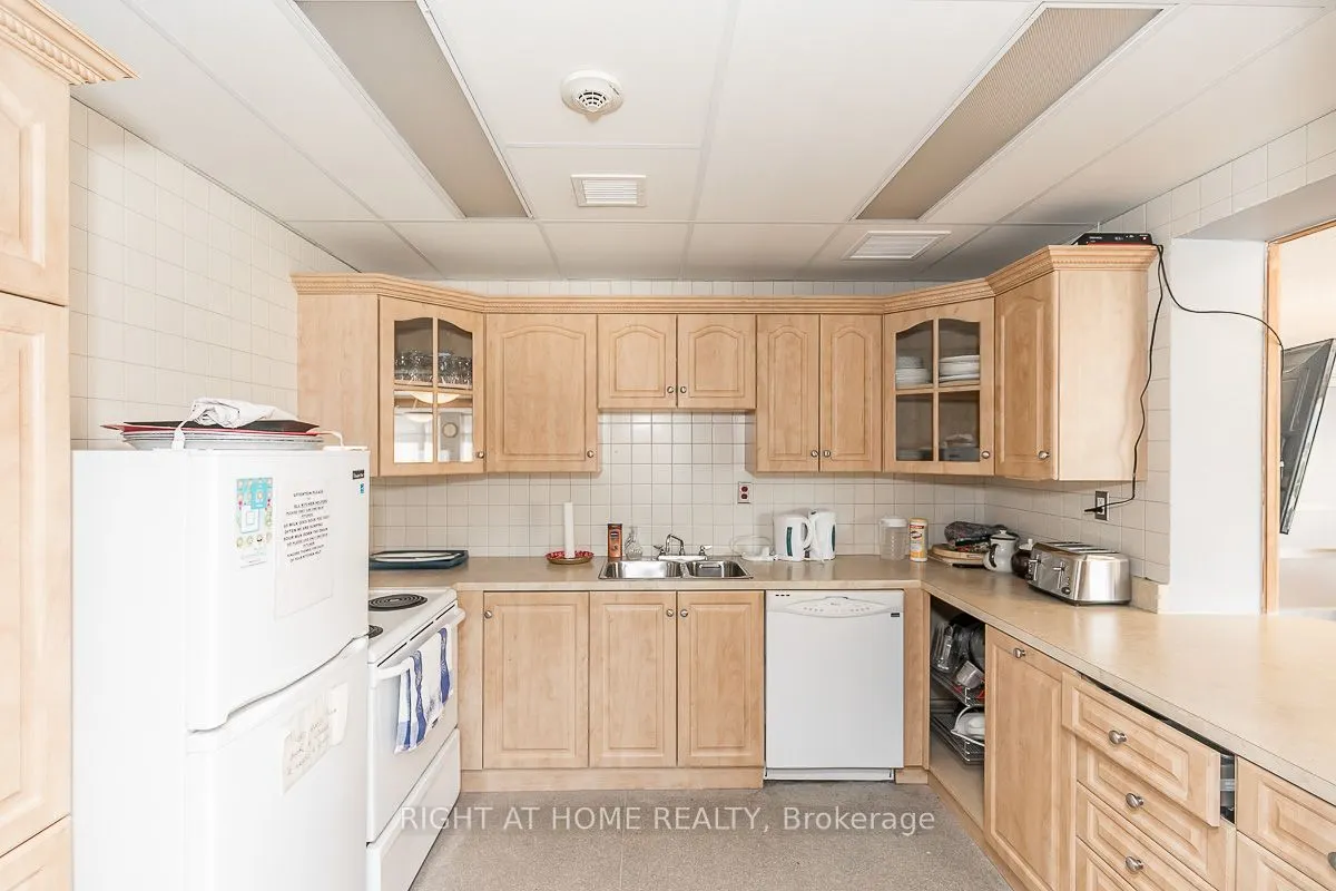 74 Ross Street, #53
