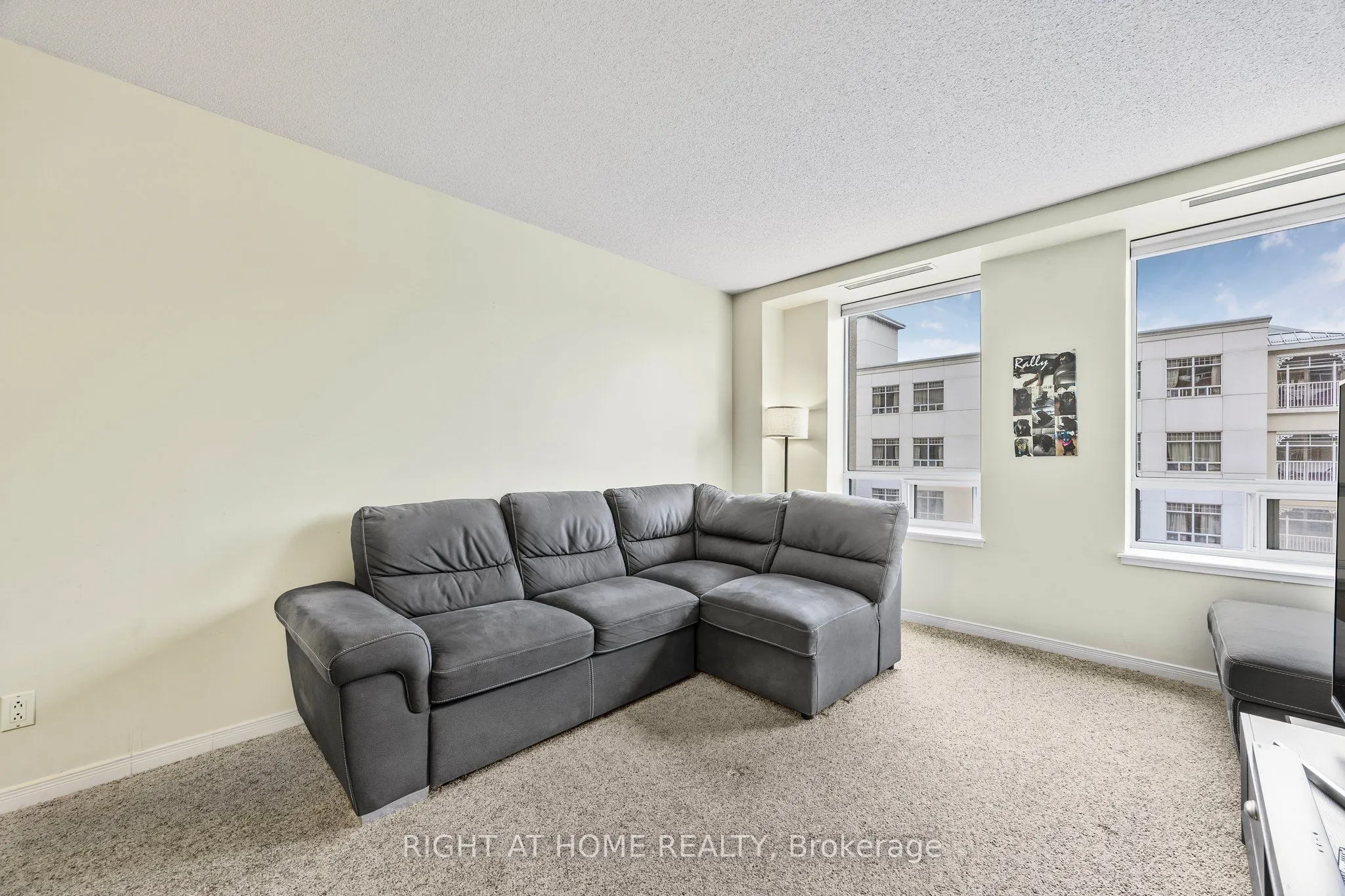 74 Ross Street, #53