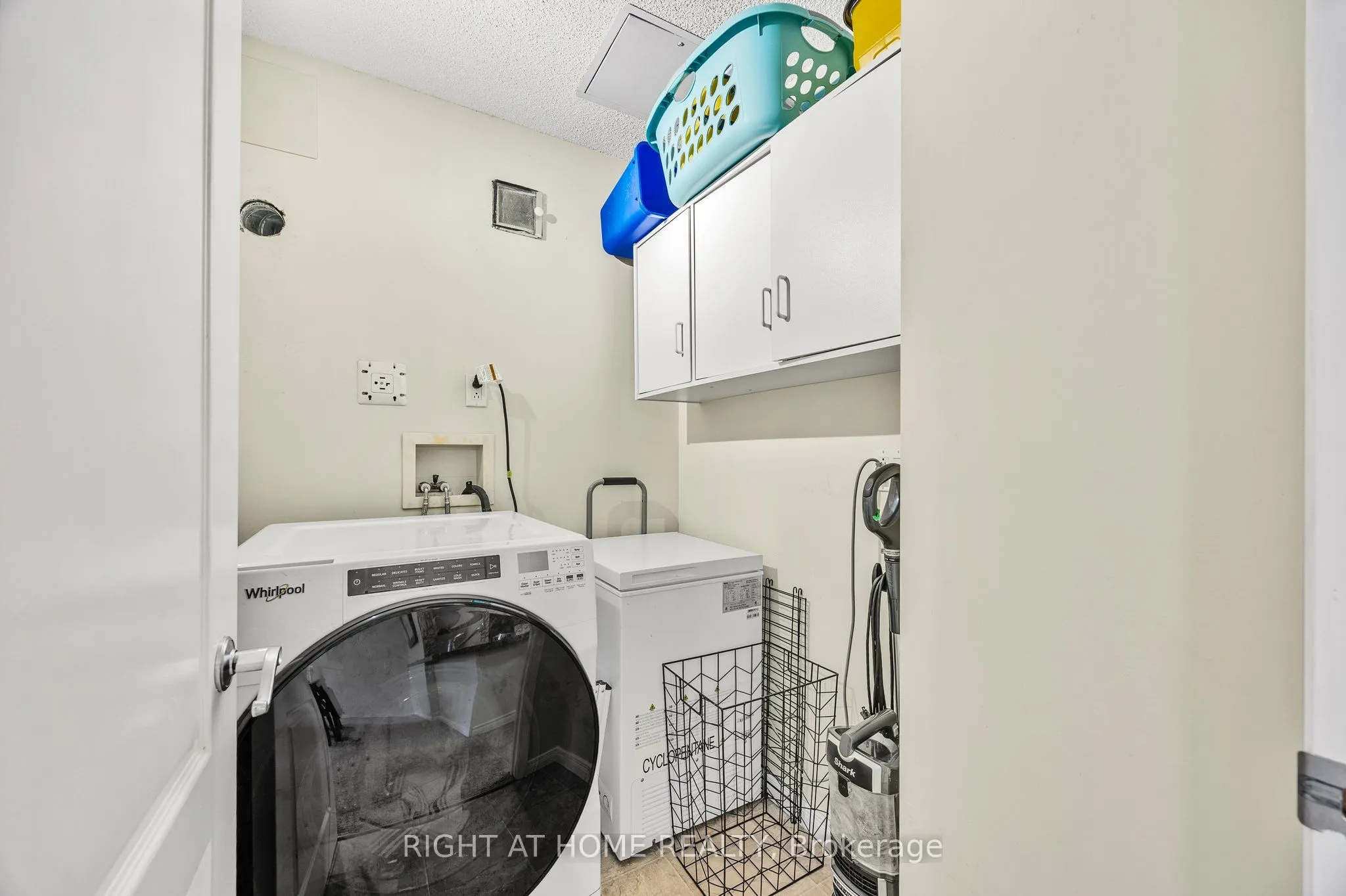 74 Ross Street, #53