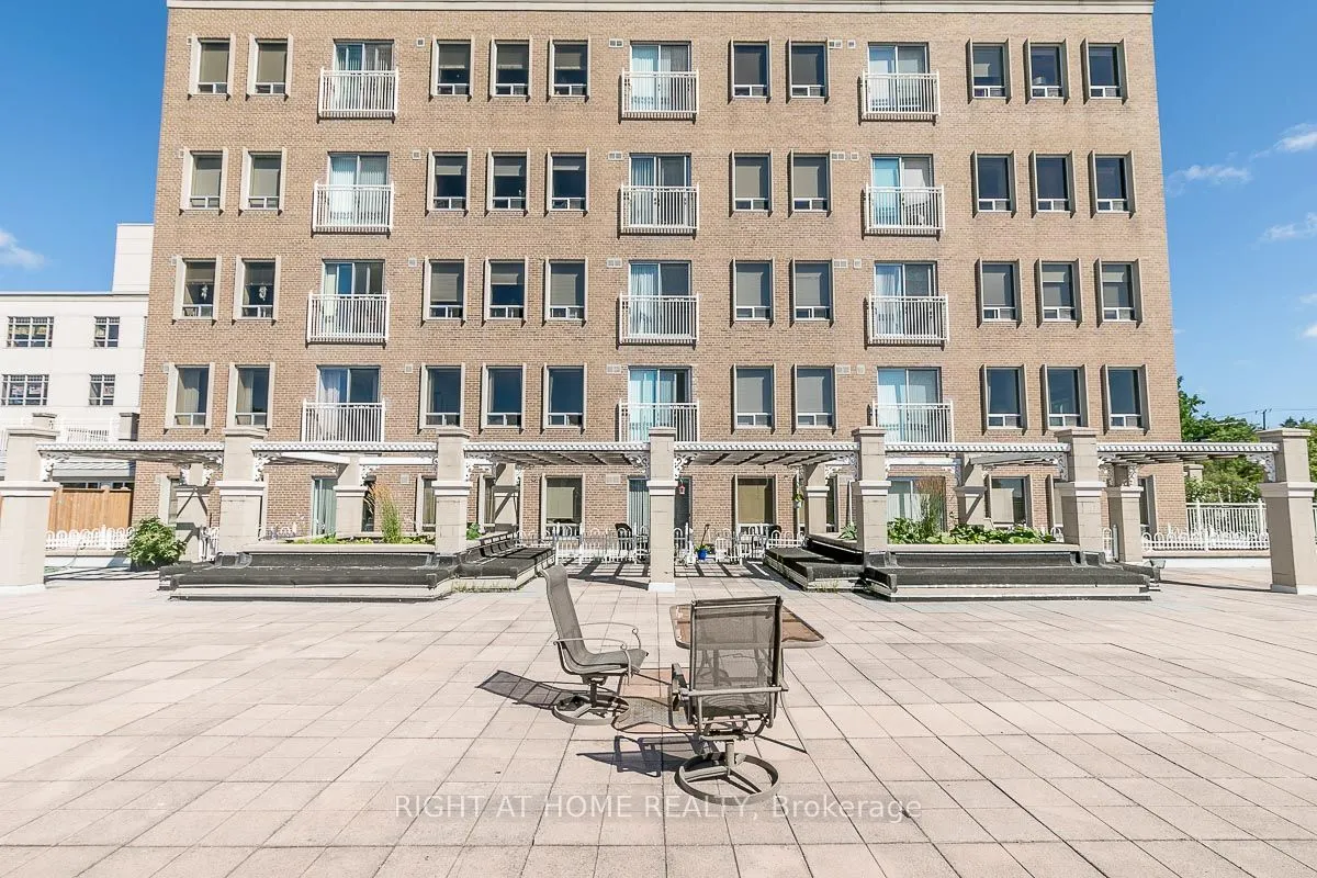 74 Ross Street, #53